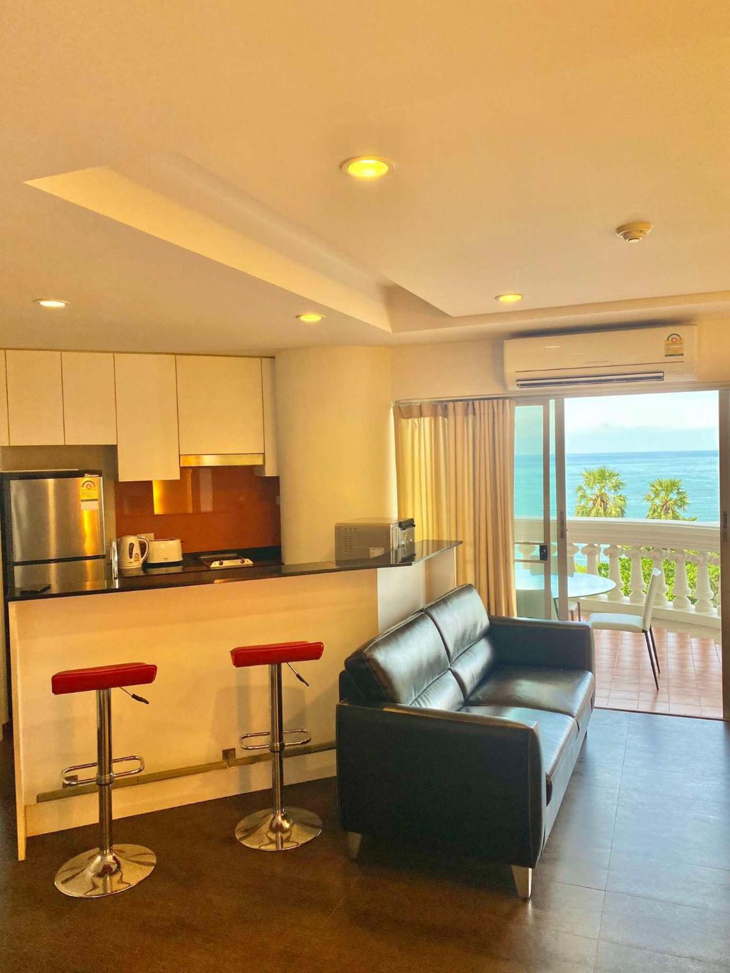 Sky Sea View Apartment Pattaya
