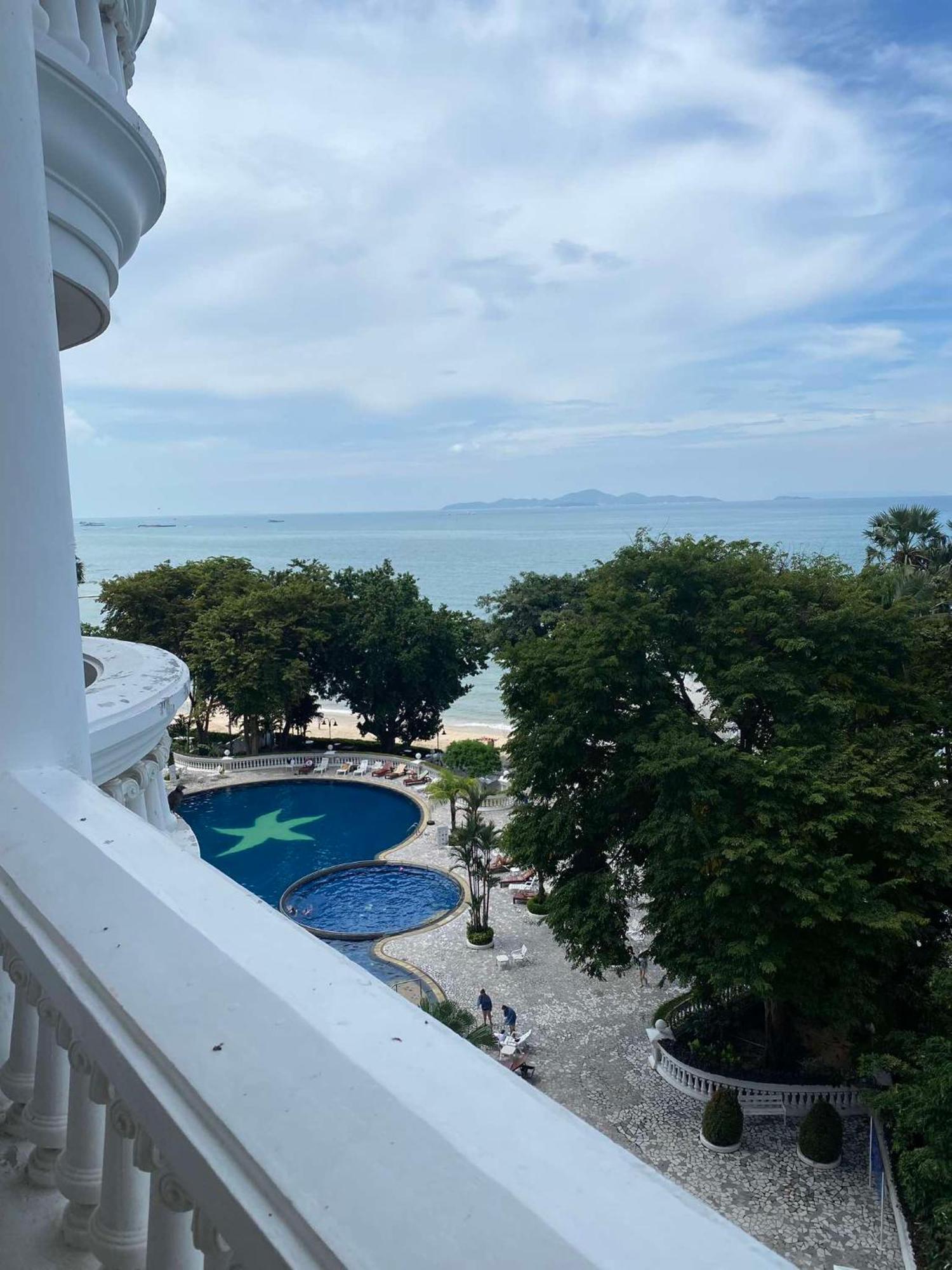 Sky Sea View Apartment