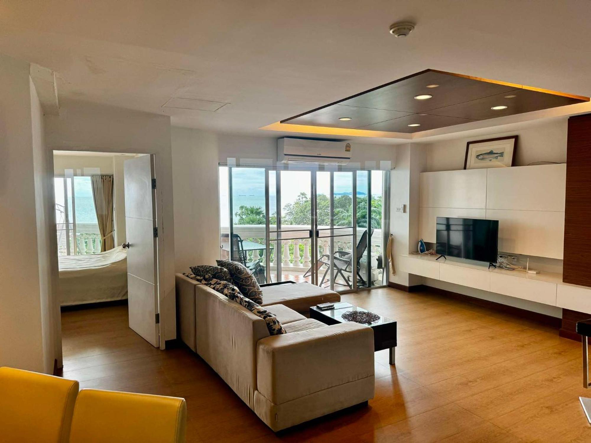 Sky Sea View Apartment *