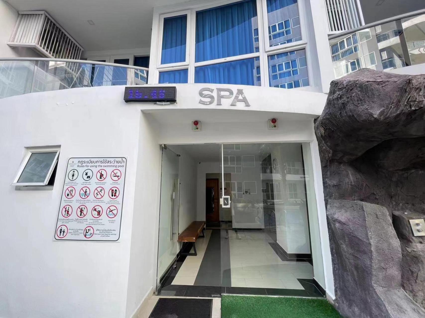 Apartment 芭堤雅市中心 Grand Avenue 一卧室公寓城景酒吧街 高速互联网智能电视 Pattaya