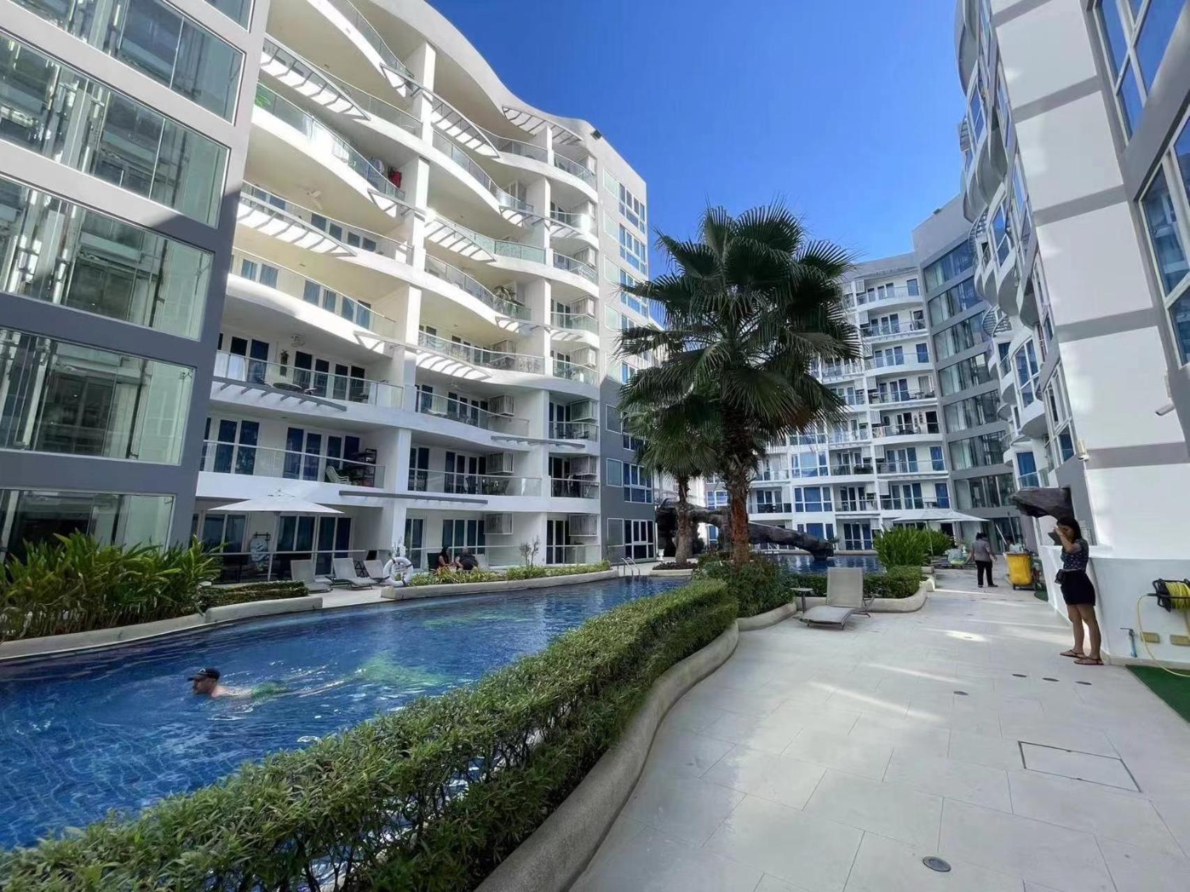 芭堤雅市中心 Grand Avenue 一卧室公寓城景酒吧街 高速互联网智能电视 Apartment