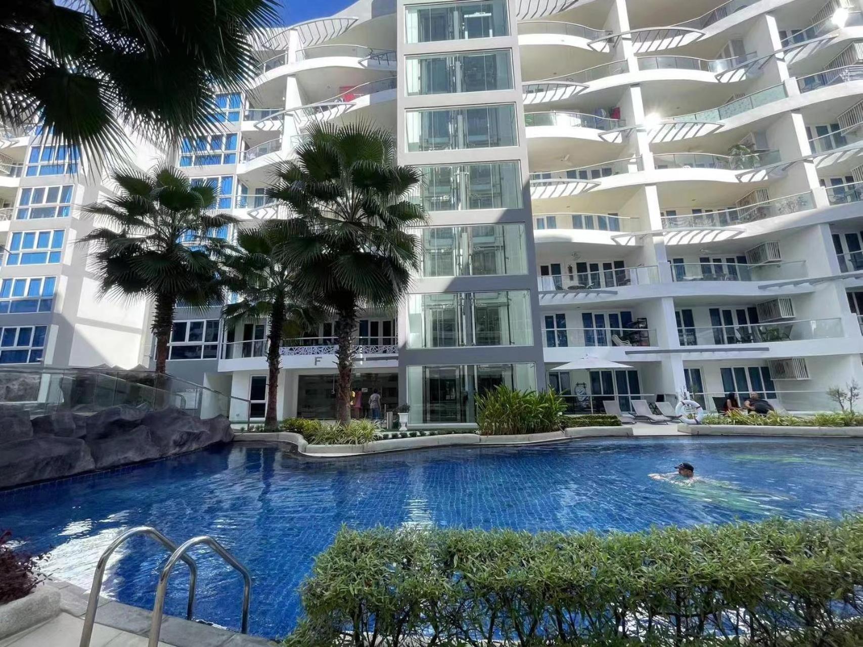 芭堤雅市中心 Grand Avenue 一卧室公寓城景酒吧街 高速互联网智能电视 Apartment *