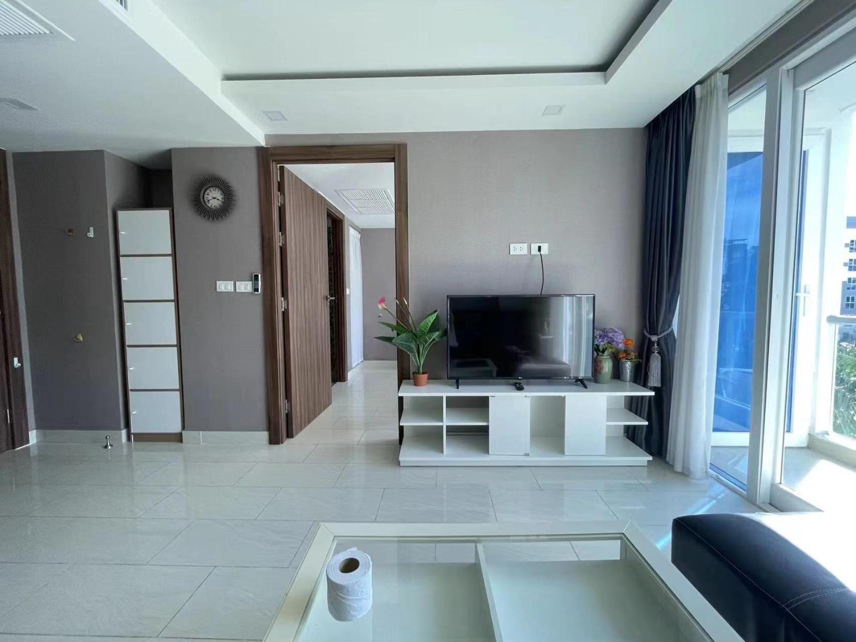 芭堤雅市中心 Grand Avenue 一卧室公寓城景酒吧街 高速互联网智能电视 Apartment Pattaya