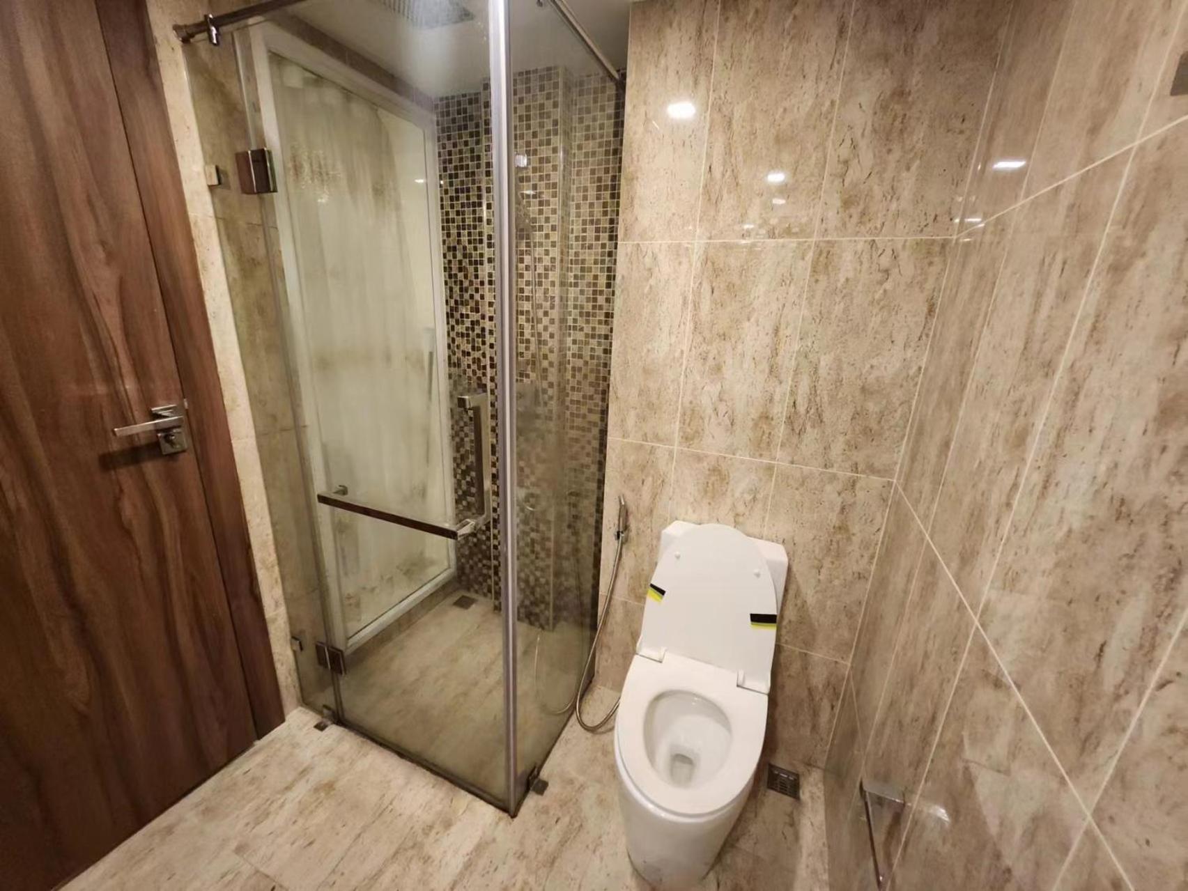 芭堤雅市中心 Grand Avenue 一卧室公寓城景酒吧街 高速互联网智能电视 Apartment