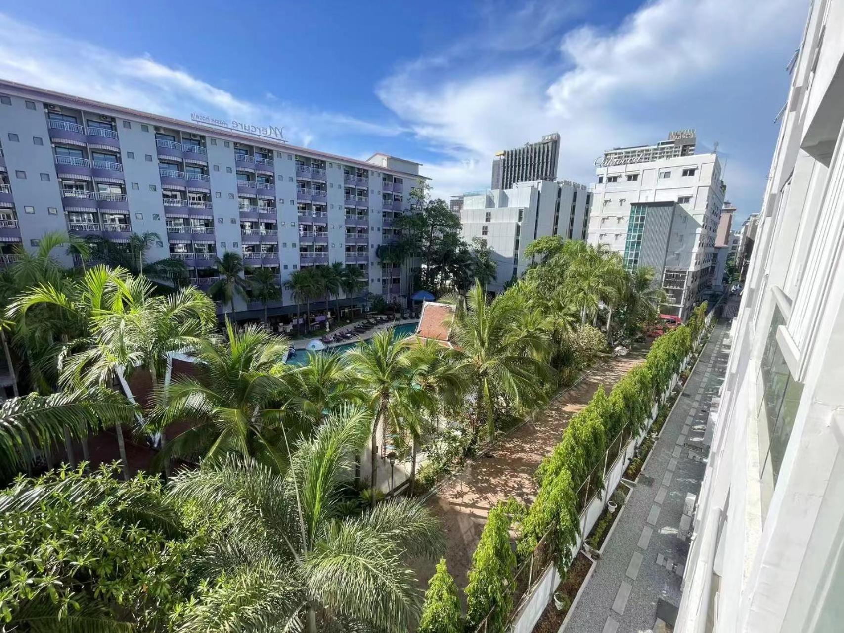Apartment 芭堤雅市中心 Grand Avenue 一卧室公寓城景酒吧街 高速互联网智能电视 Pattaya