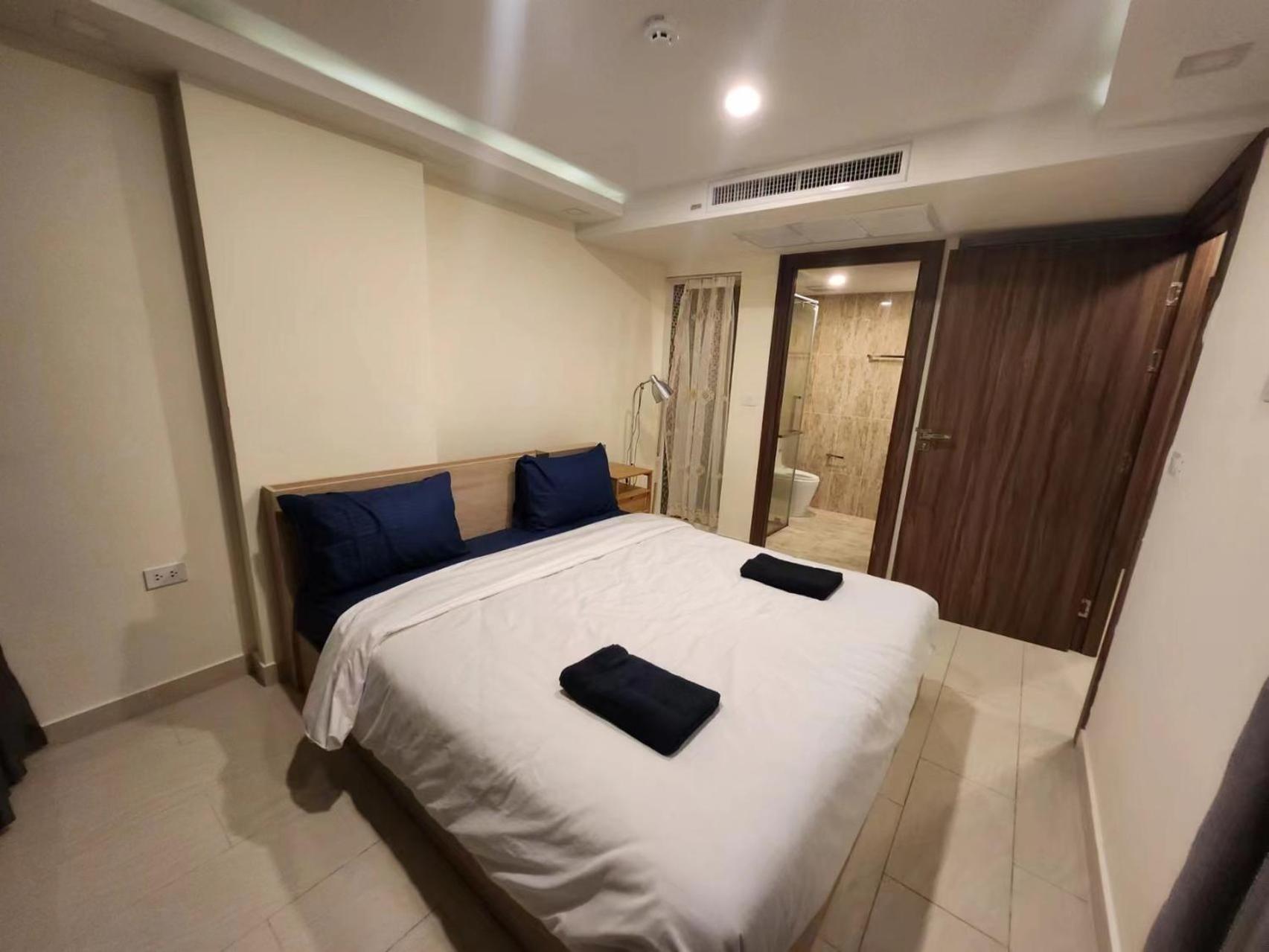 芭堤雅市中心 Grand Avenue 一卧室公寓城景酒吧街 高速互联网智能电视 Pattaya