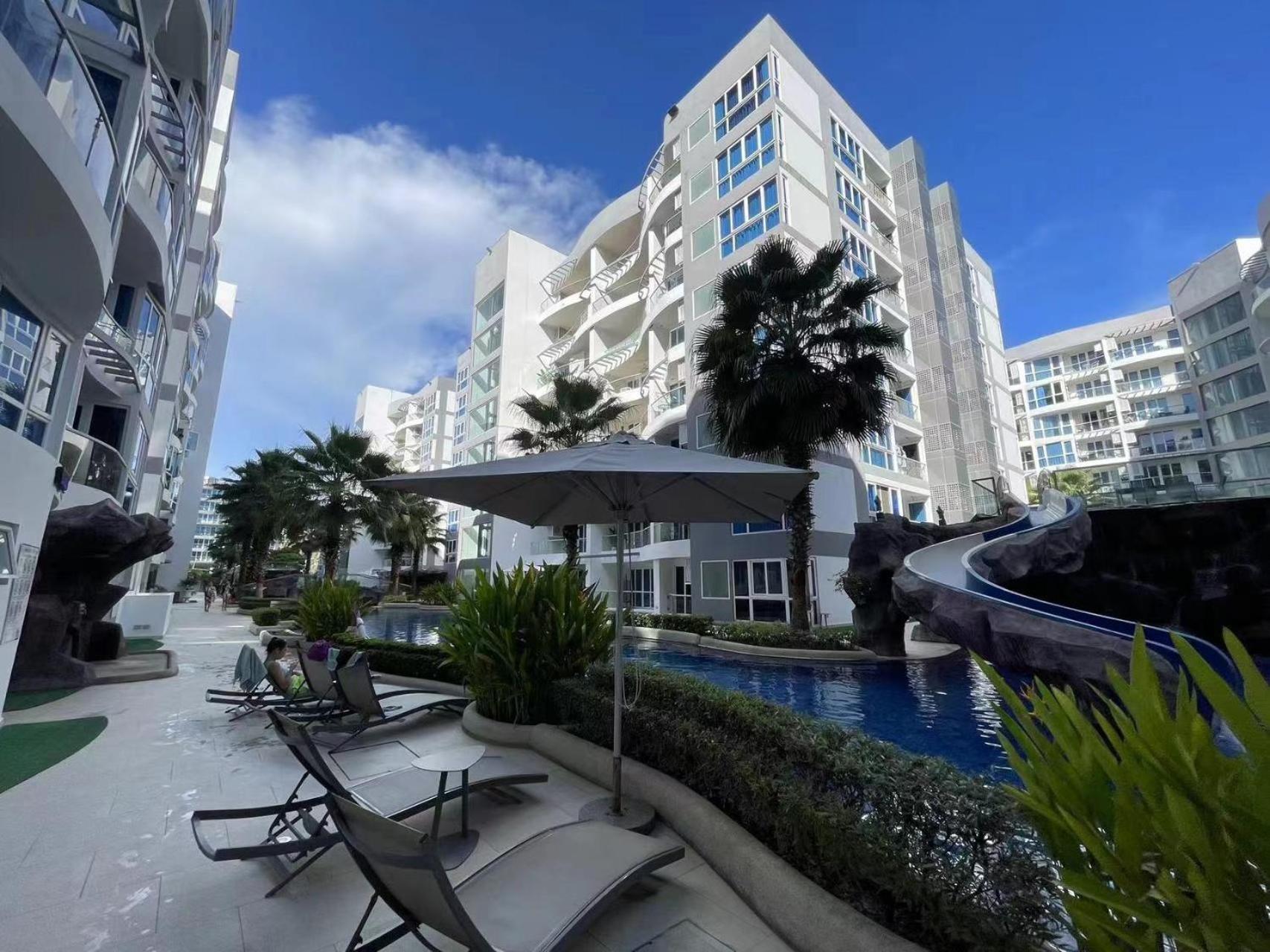 芭堤雅市中心 Grand Avenue 一卧室公寓城景酒吧街 高速互联网智能电视 * Pattaya