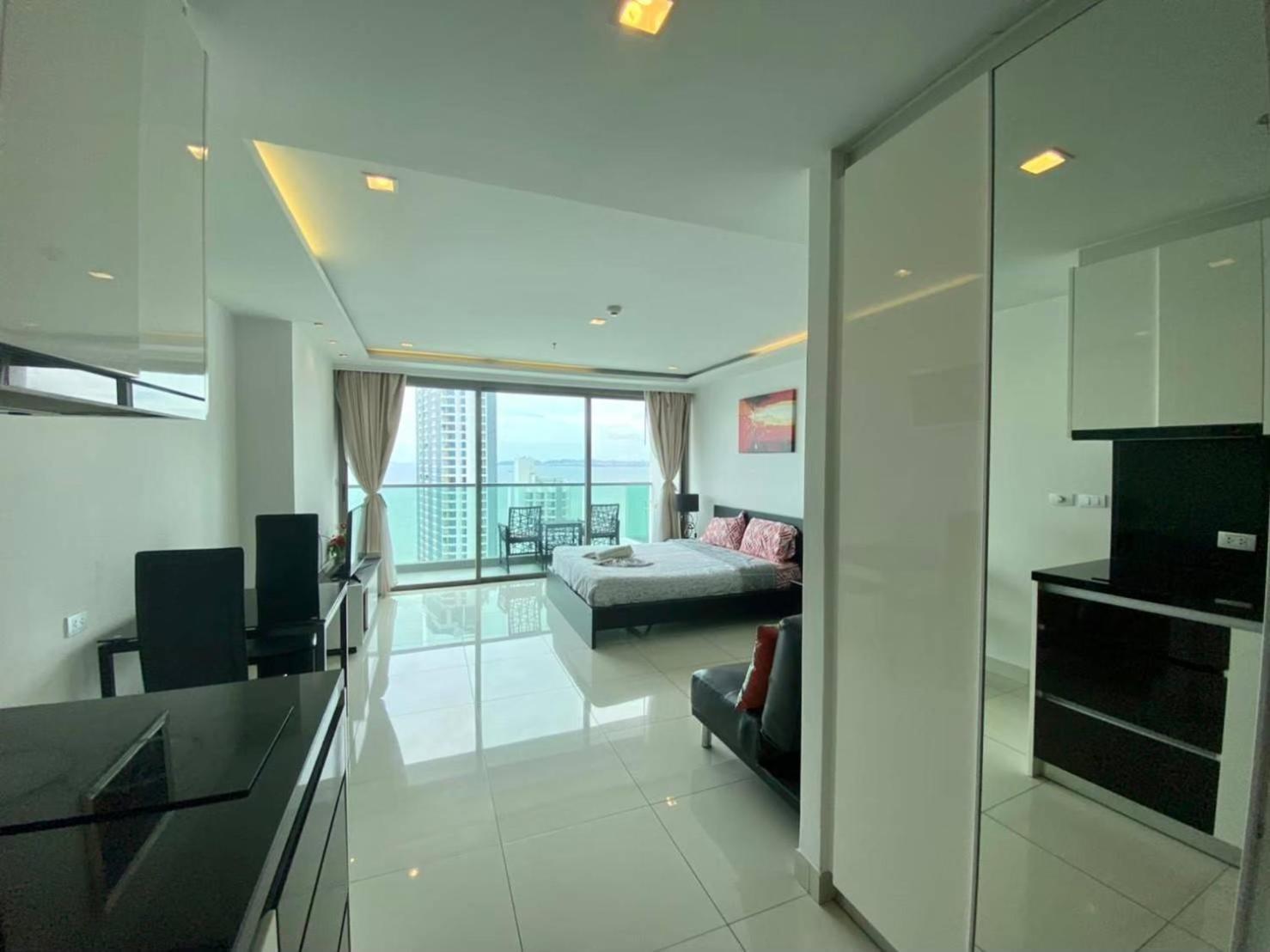 W Tower By Fantasea * Pattaya