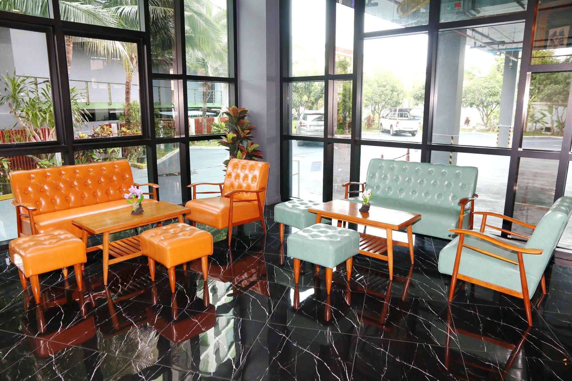 Arthitaya Nature & Lakkhana Poolside 5*
