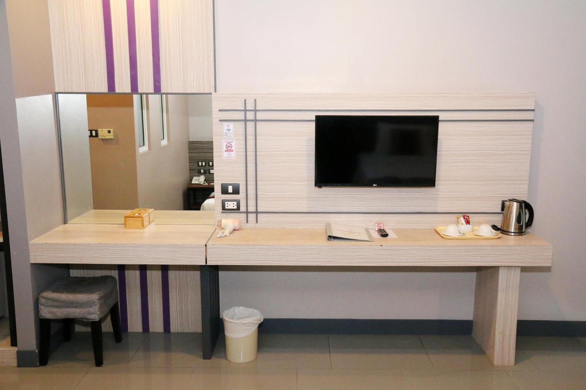 Arthitaya Nature & Lakkhana Poolside 5* Pattaya