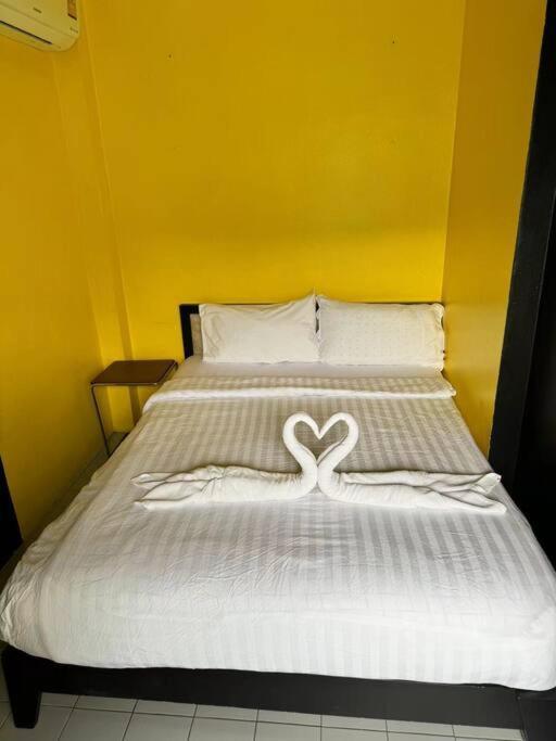 Villa 芭提雅南路4卧4卫 Blue Star Pool 近步行街和夜市 *