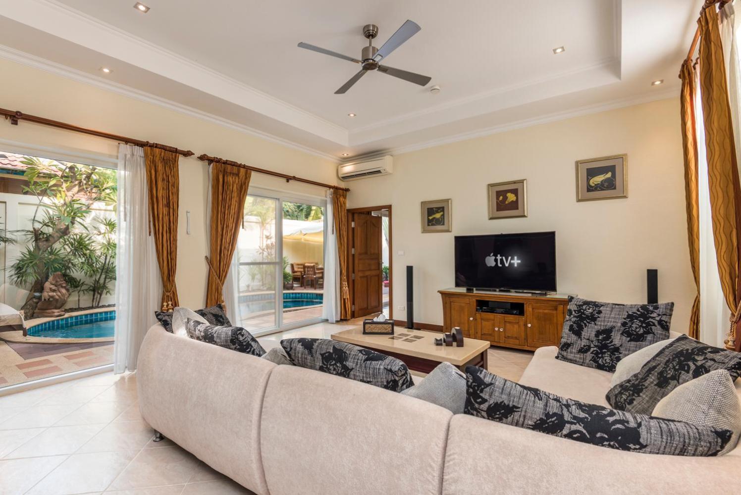 Villa Village Austria Luxury Pool Pattaya