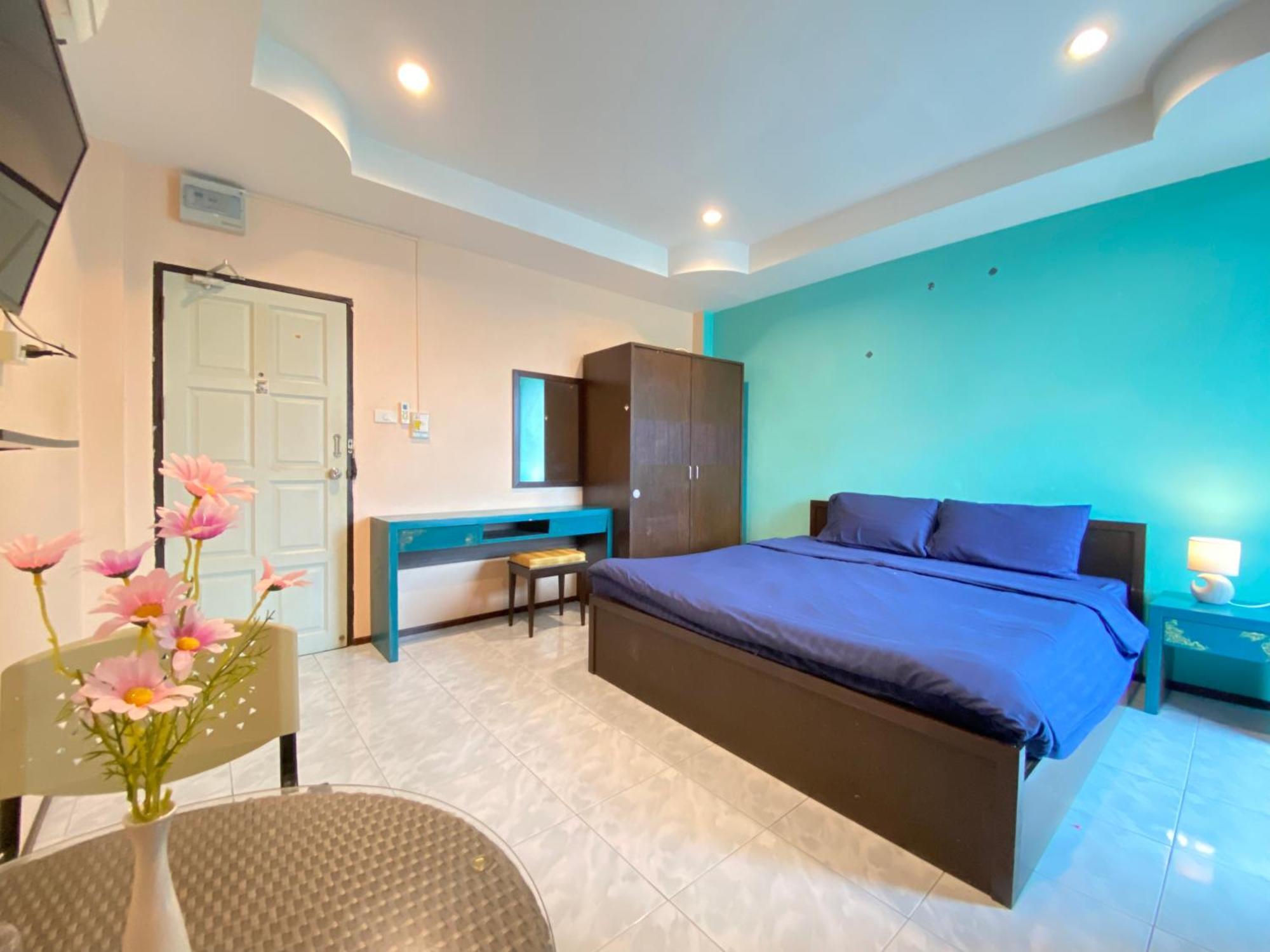 X5 Hotel