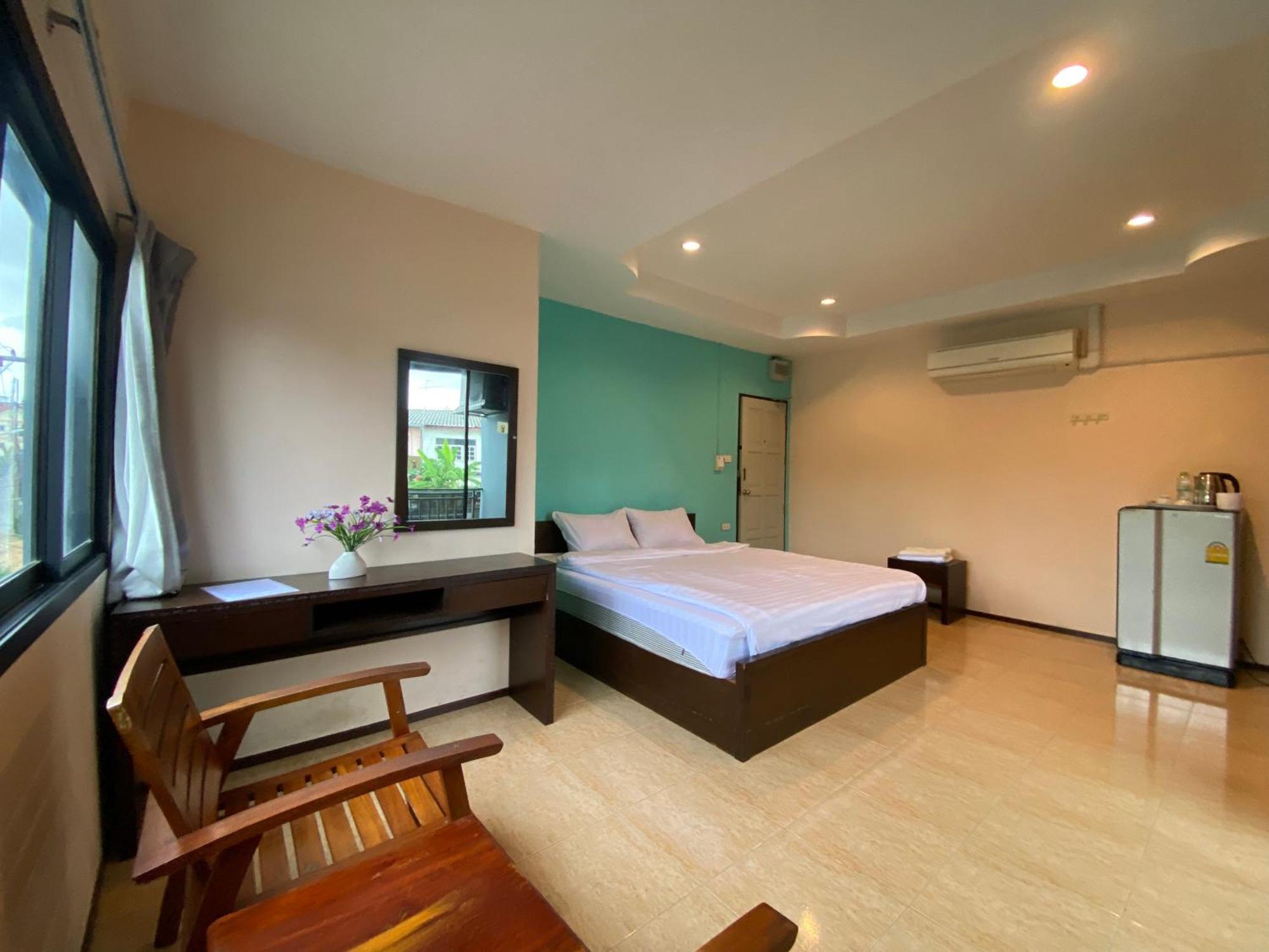 X5 * Pattaya