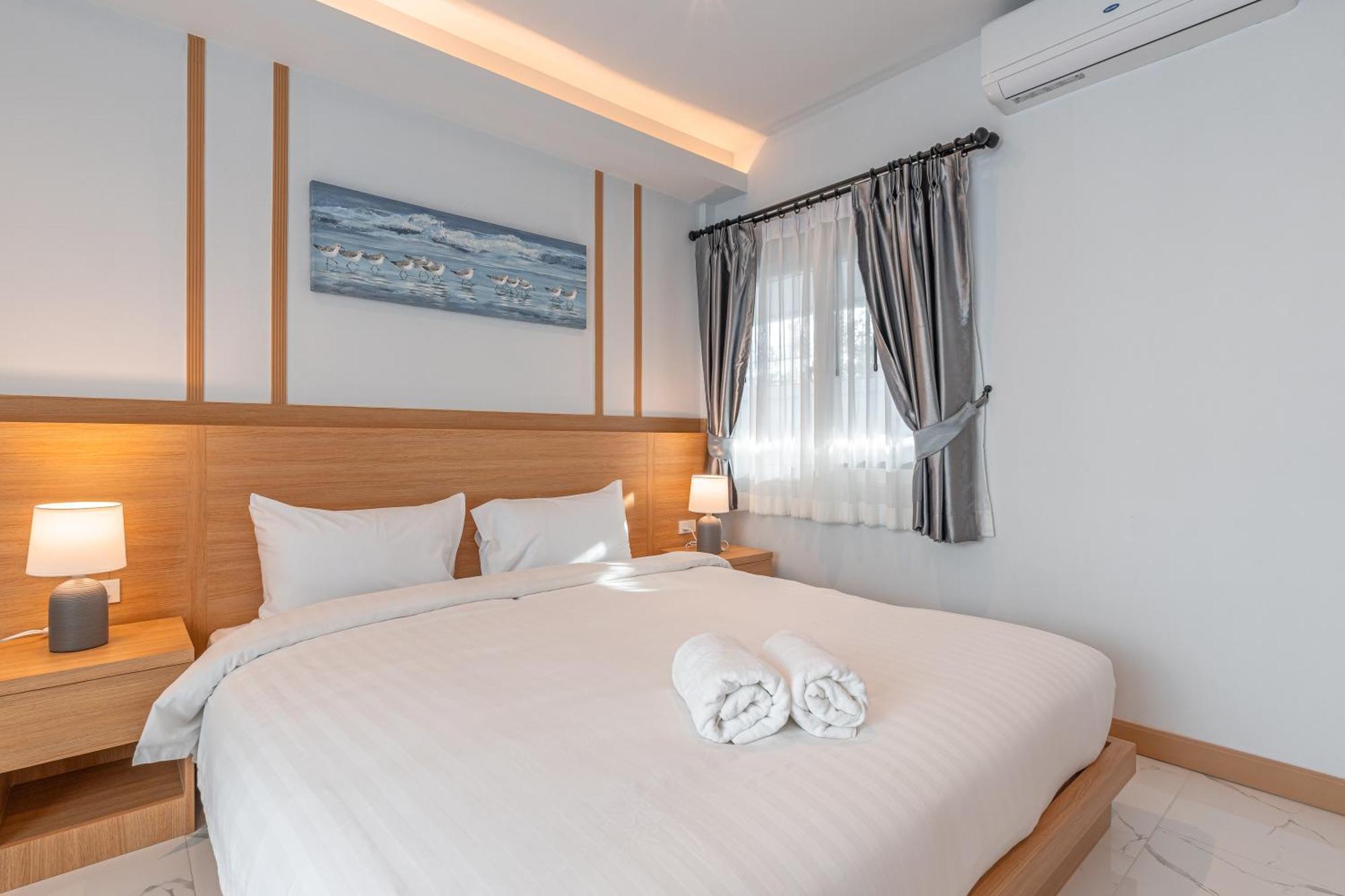 市中心豪华4卧5卫泳池别墅 Villa Pattaya