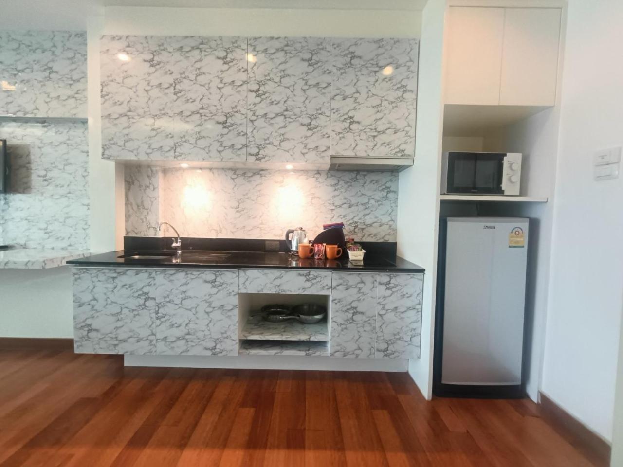 Apartment View Talay 6 By Honey