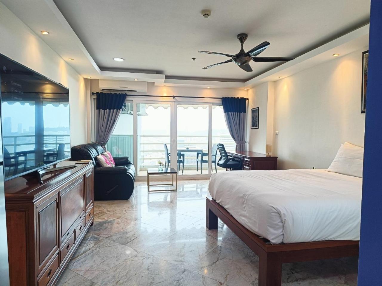 View Talay 6 By Honey Apartment *