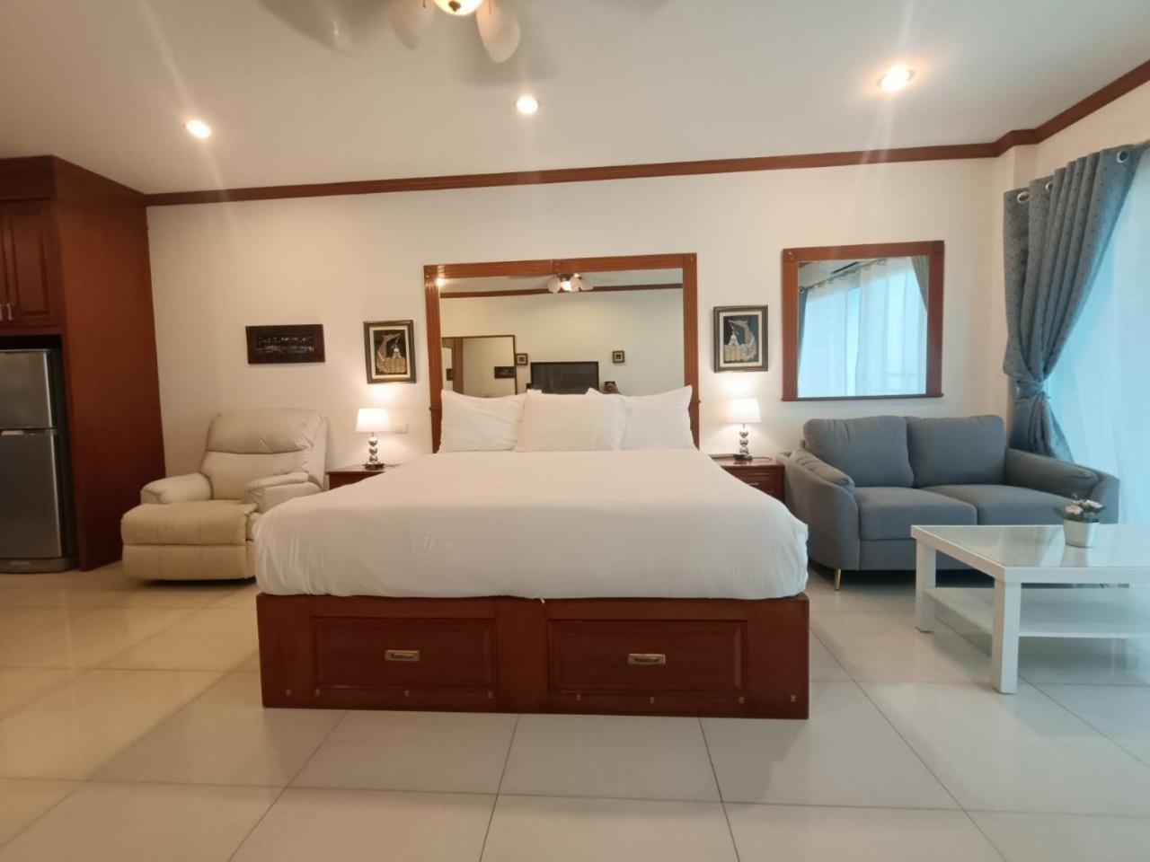 View Talay 6 By Honey Pattaya