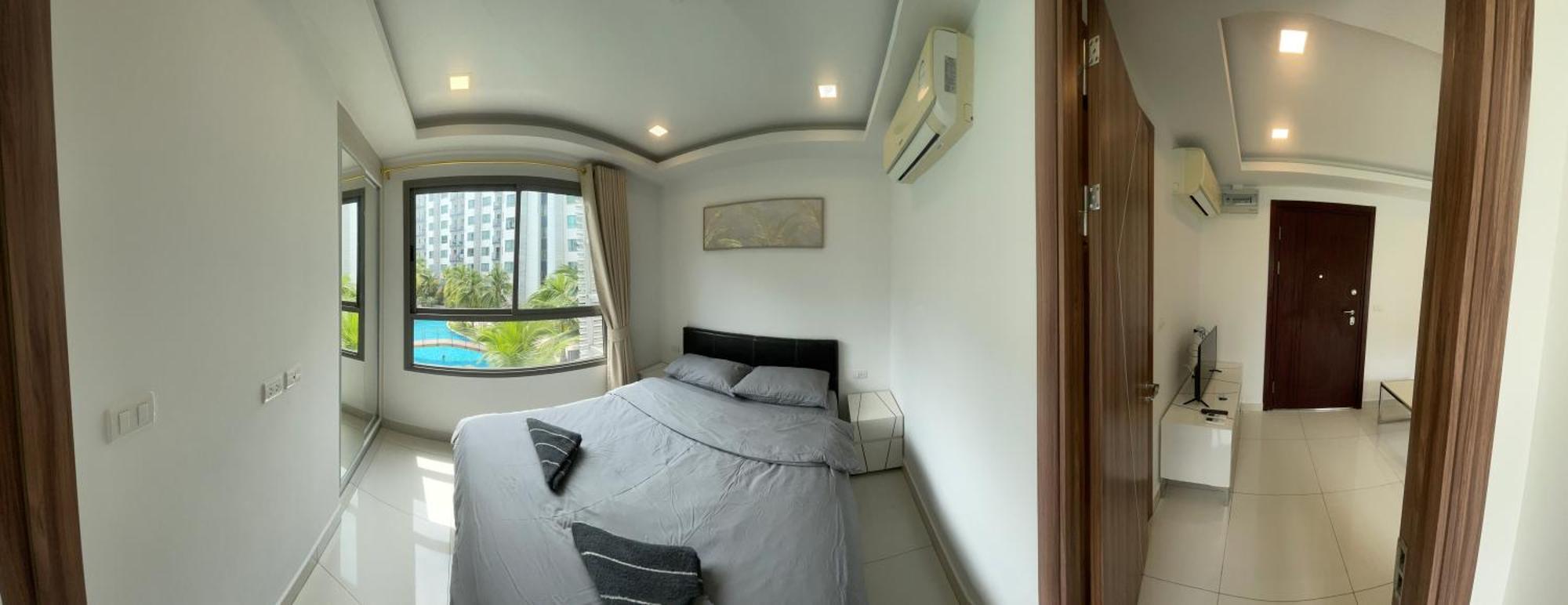 Apartment Arcadia Beach Condominium Pattaya