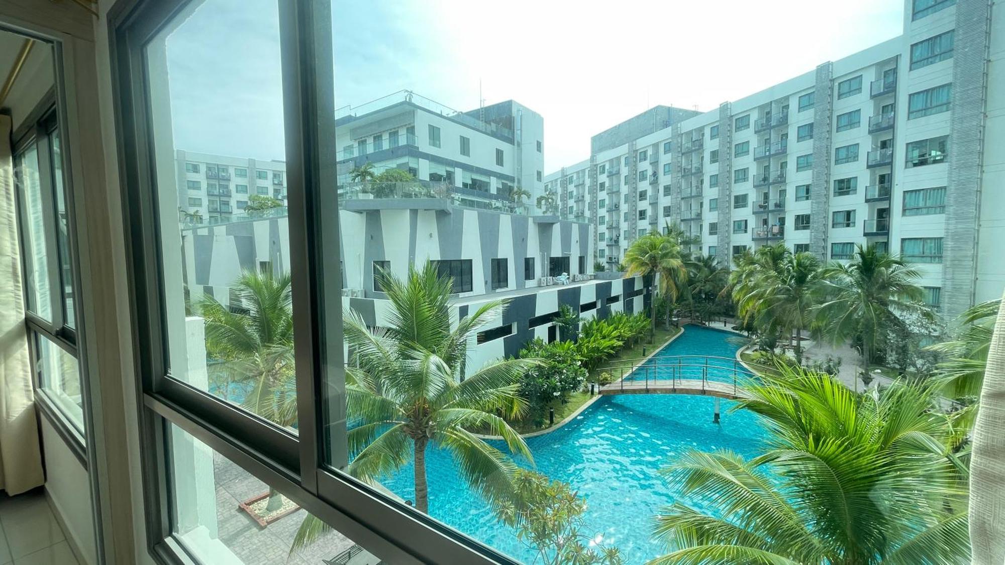 Arcadia Beach Condominium Apartment Pattaya