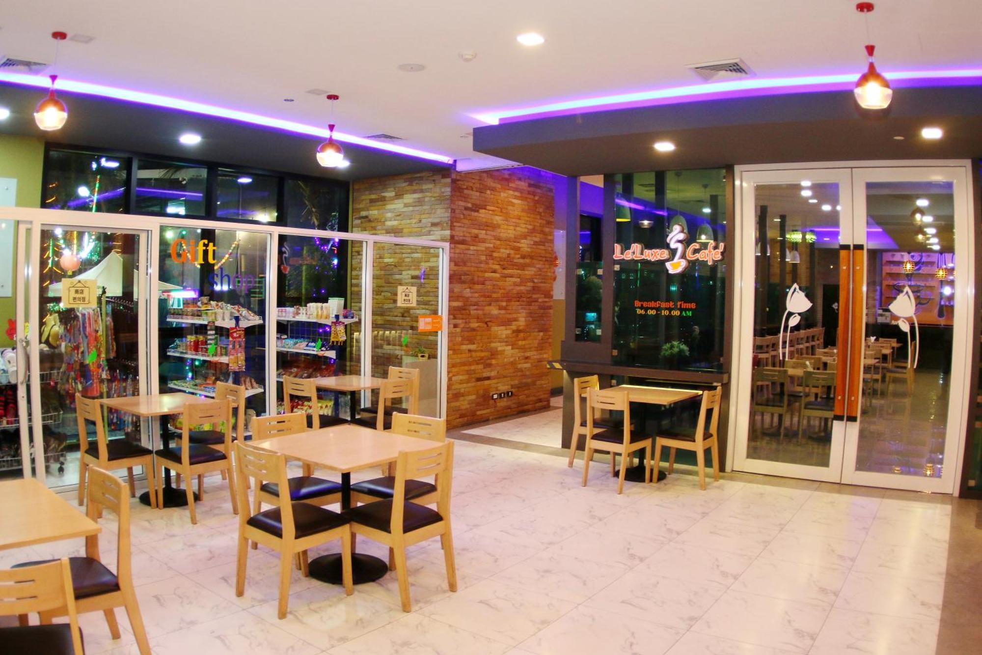 Arthitaya Nature & Lakkhana Poolside Hotel 5*