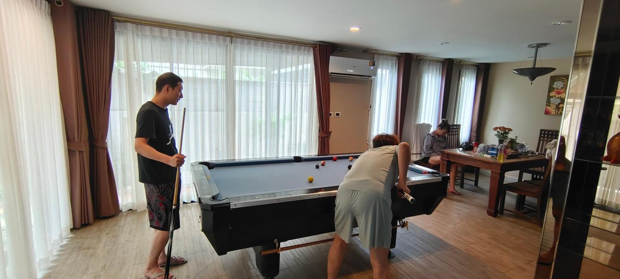 Villa Baan Natcha Pool Center *