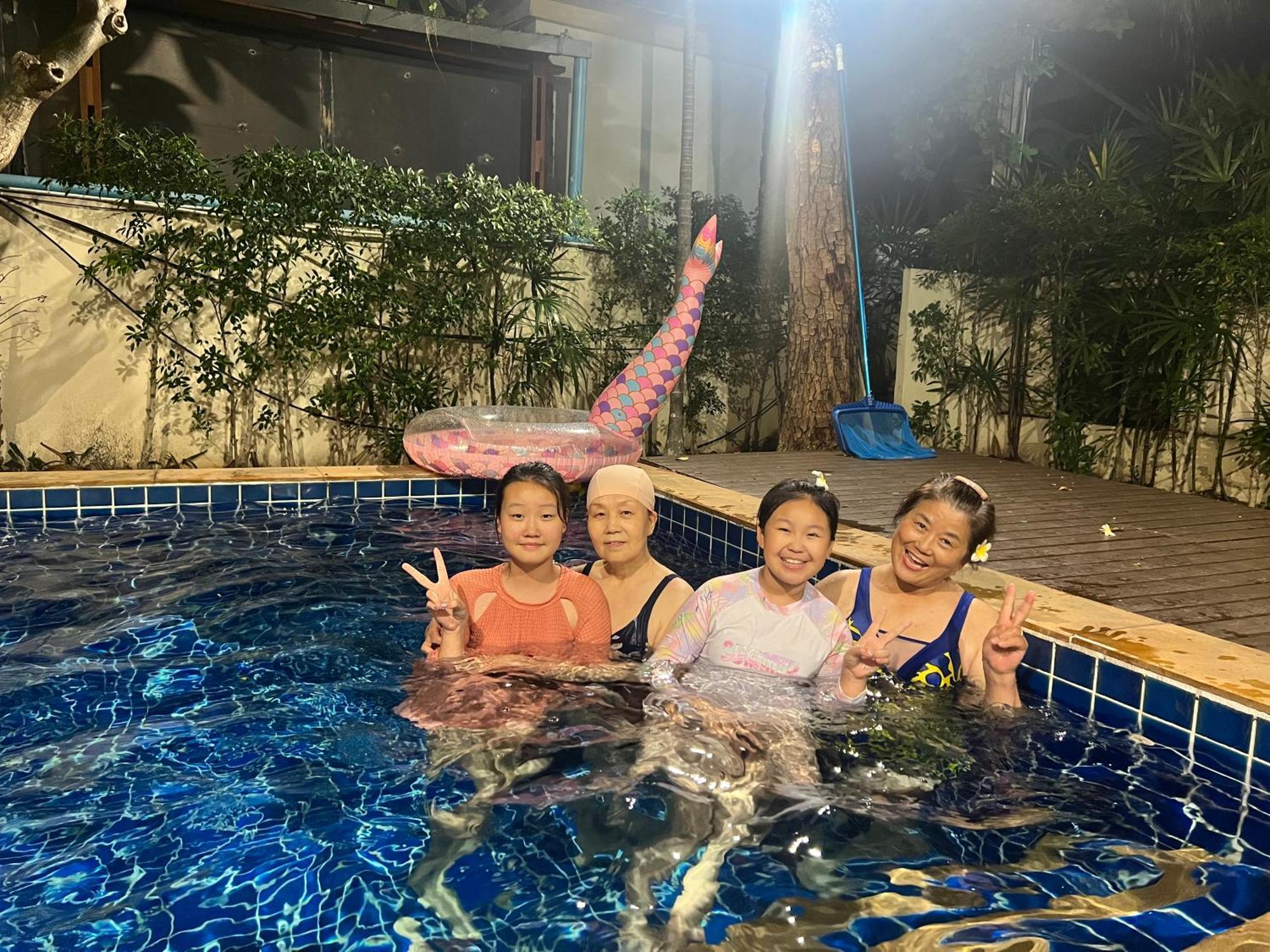 Baan Natcha Pool Center Pattaya