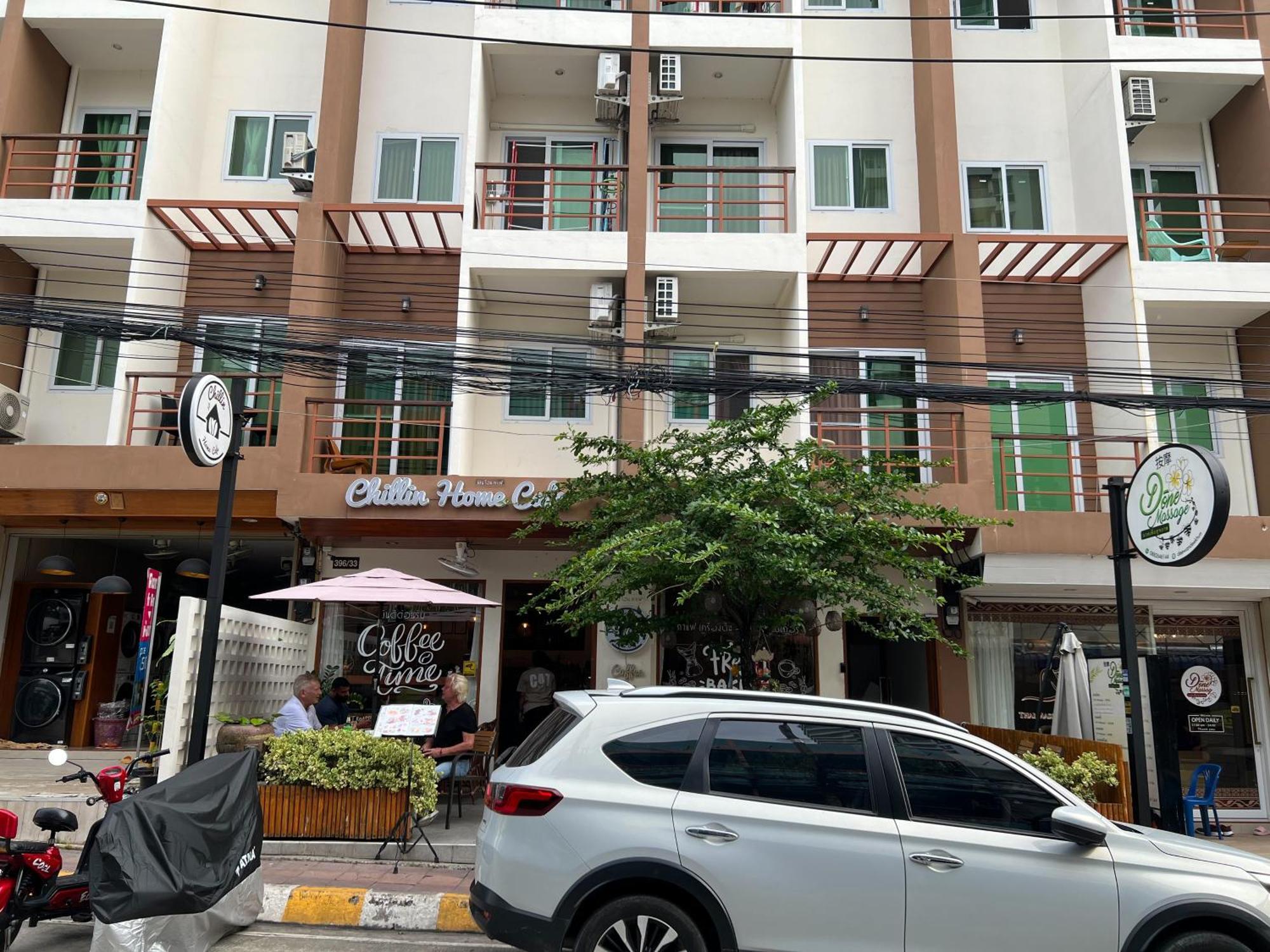 Pattaya, 1 Bed , Cozy , Near , Fast Wifi *