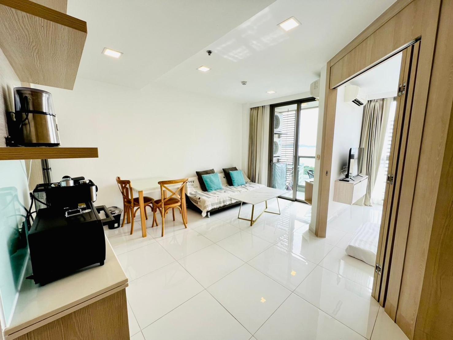 Pattaya, 1 Bed , Cozy , Near , Fast Wifi * Pattaya
