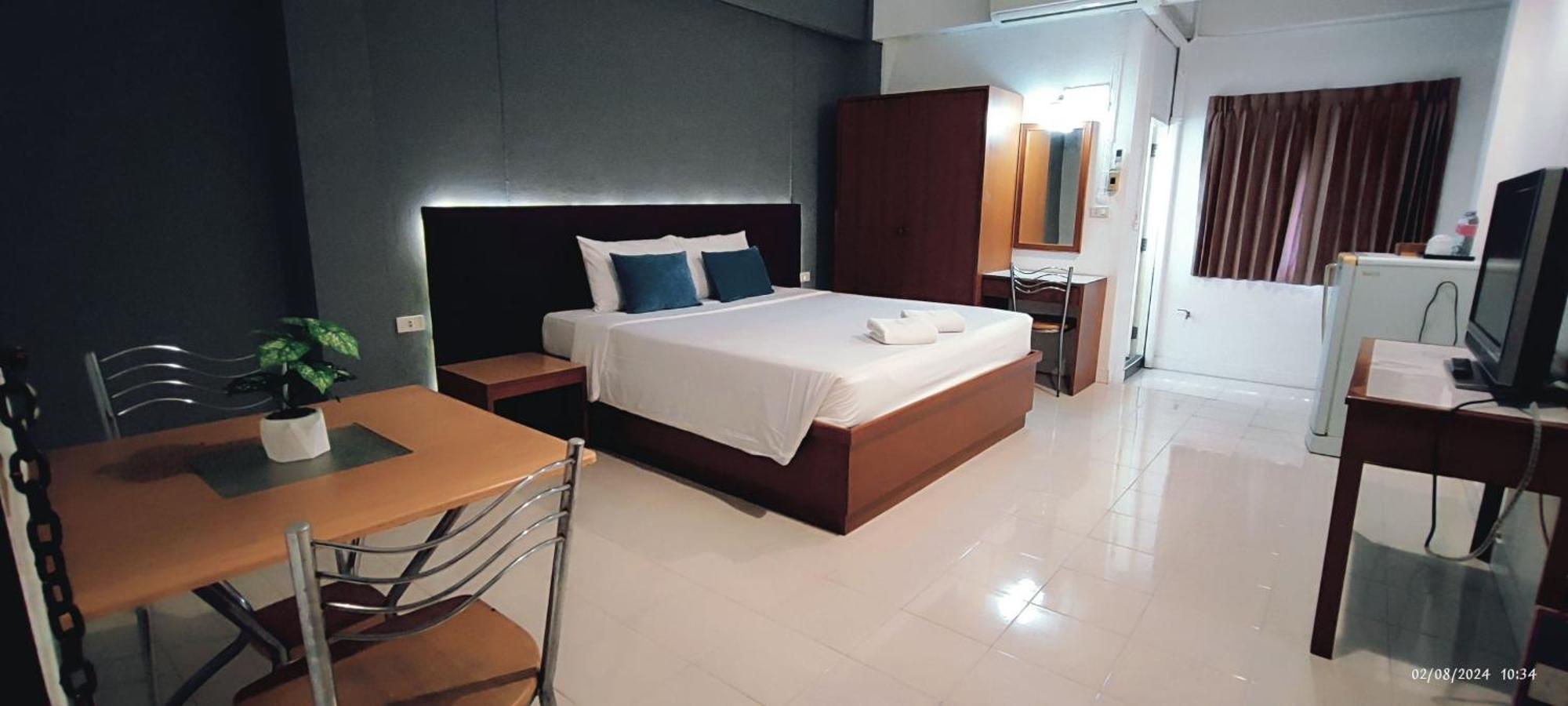 Smile Court By Mike Group Gasthof Pattaya