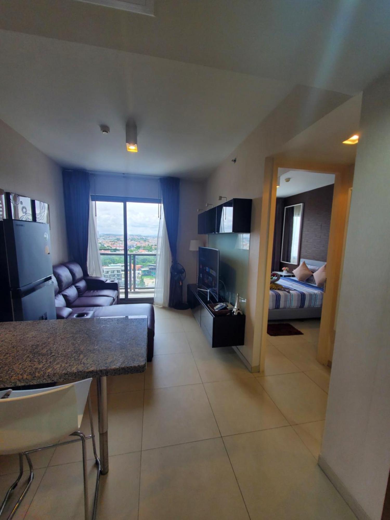 Unixx Seaview Pattaya