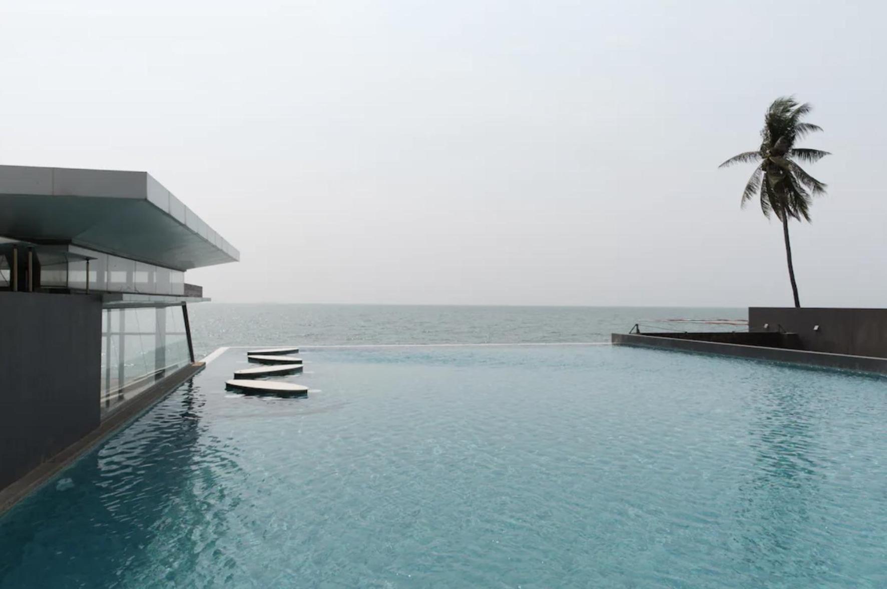 Ananya Beachfront Wongamat Paradise
