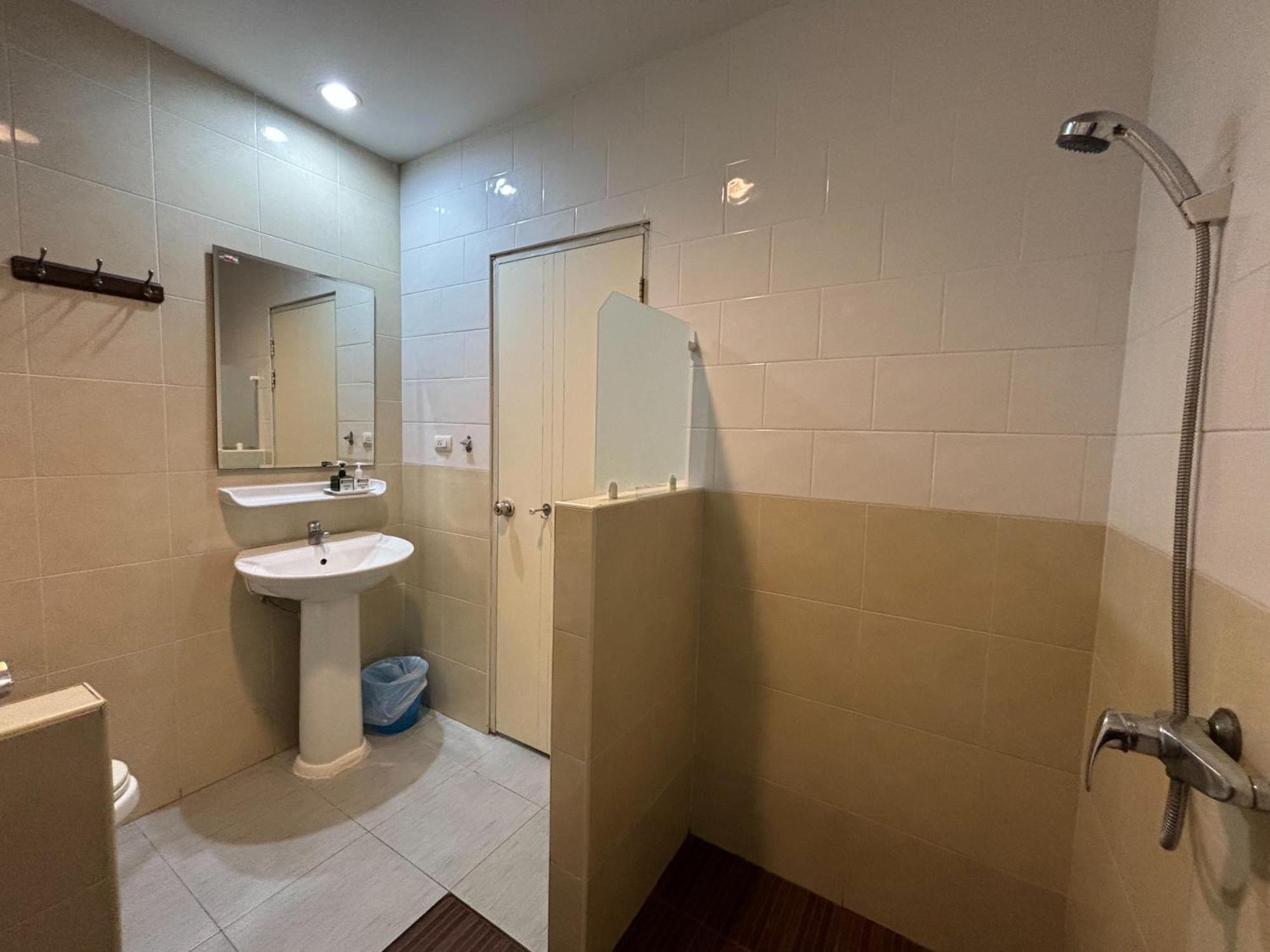 Hotel Sutus Court 1 Pattaya