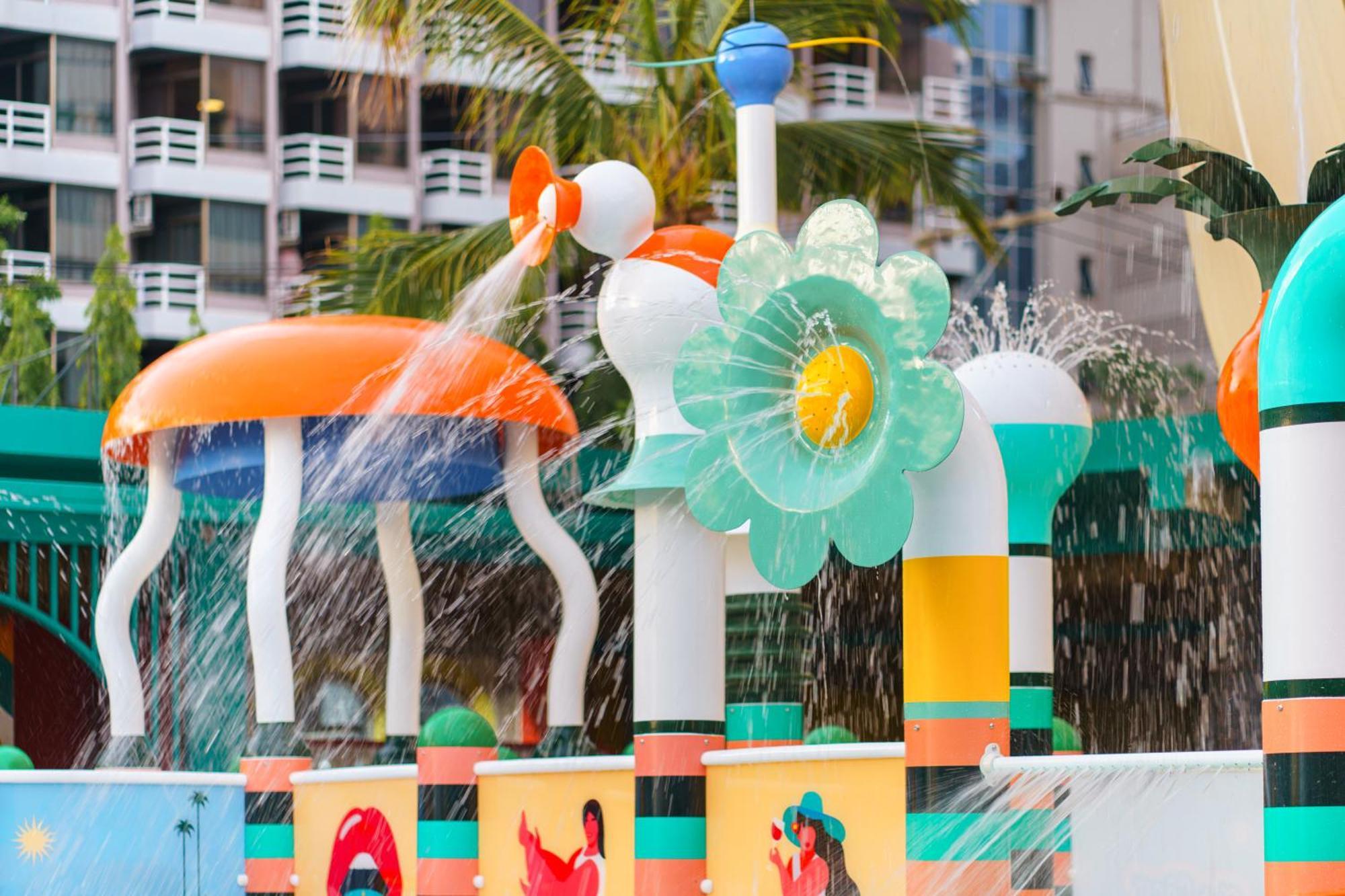 The Cruise Hotel 4* Pattaya