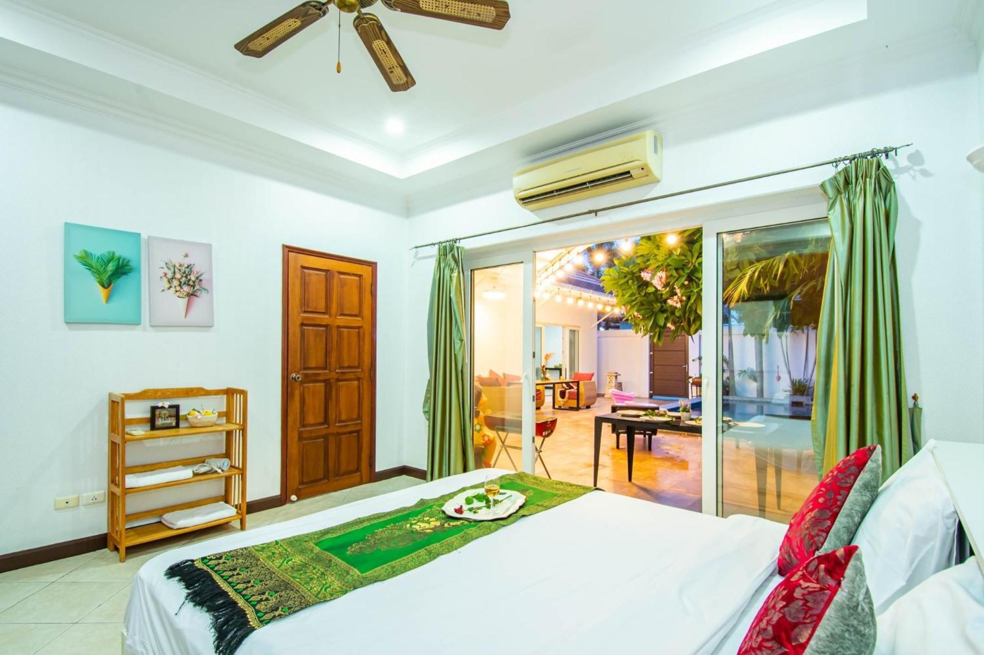 Villa Private Pool 3b Snooker Karaoke 200m Pattaya