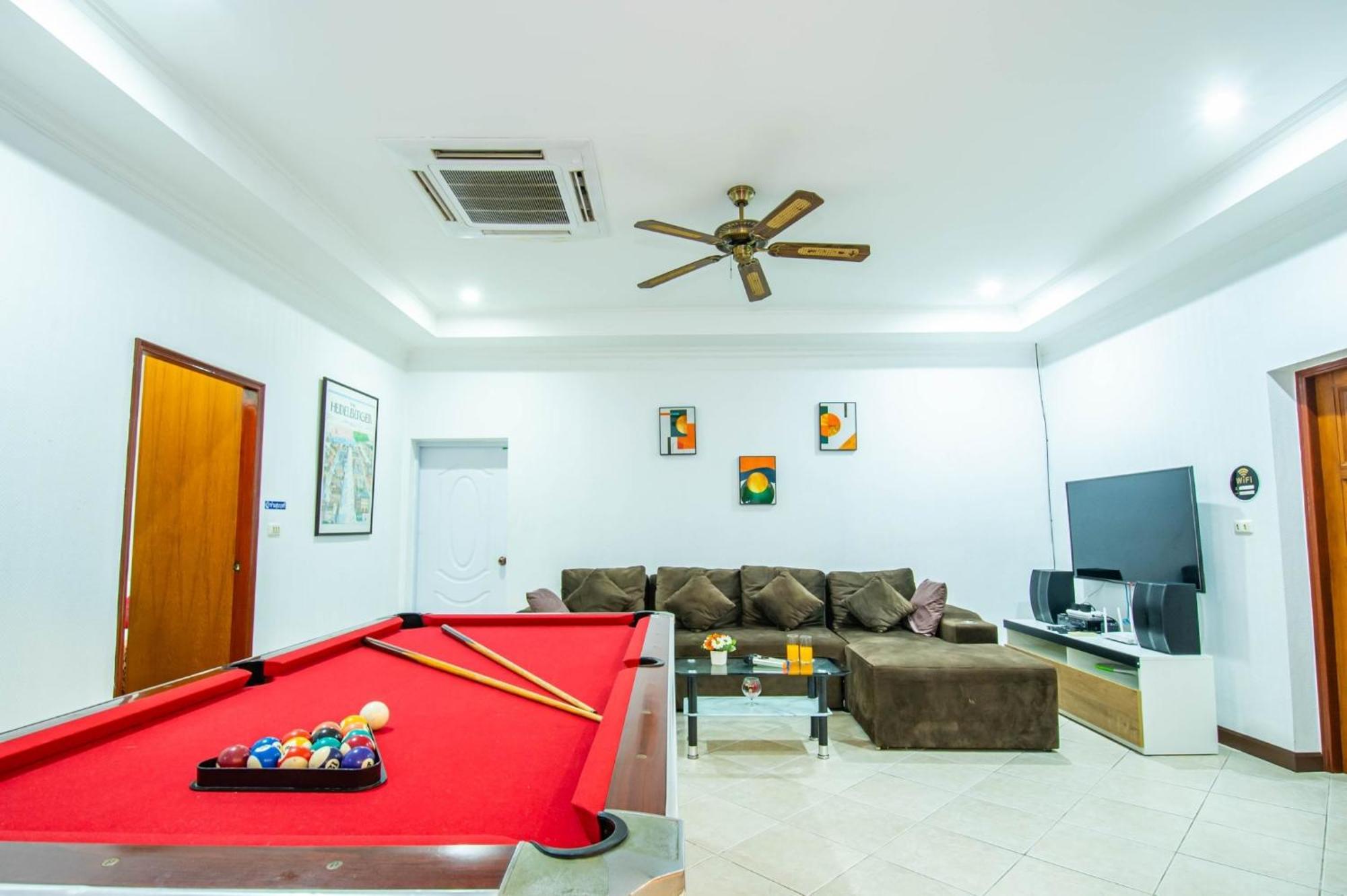 Private Pool 3b Snooker Karaoke 200m