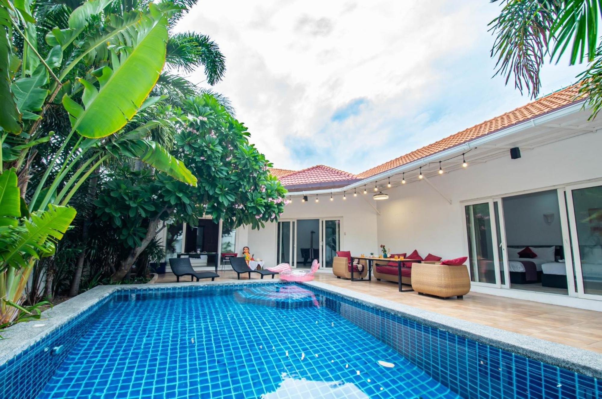 Private Pool 3b Snooker Karaoke 200m Villa *