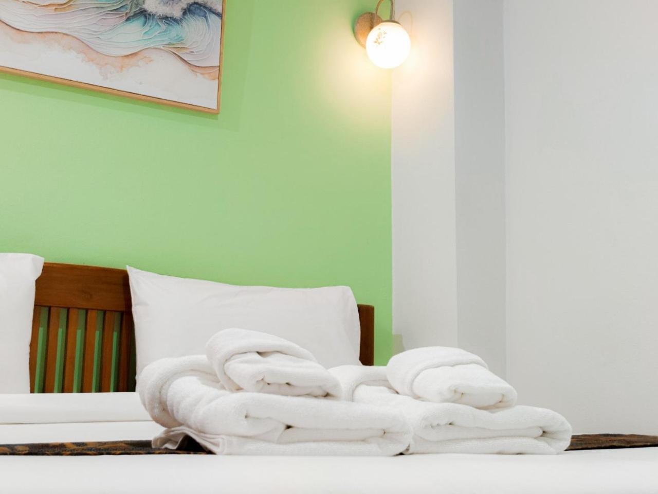 Angel Park Hotel