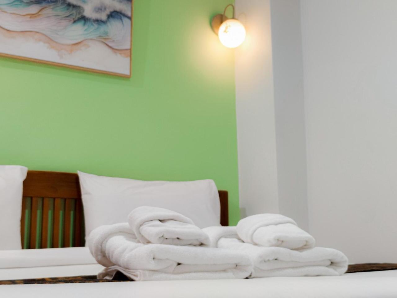 Angel Park Hotel
