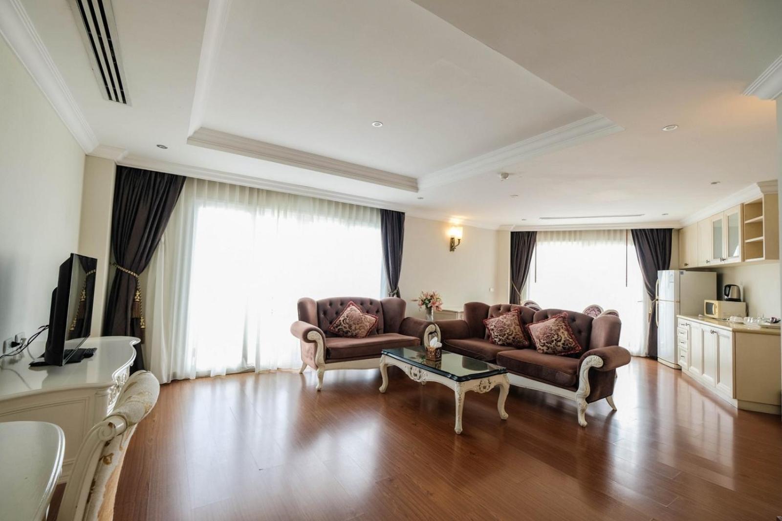 Hotel Lk Miracle - Sha Extra