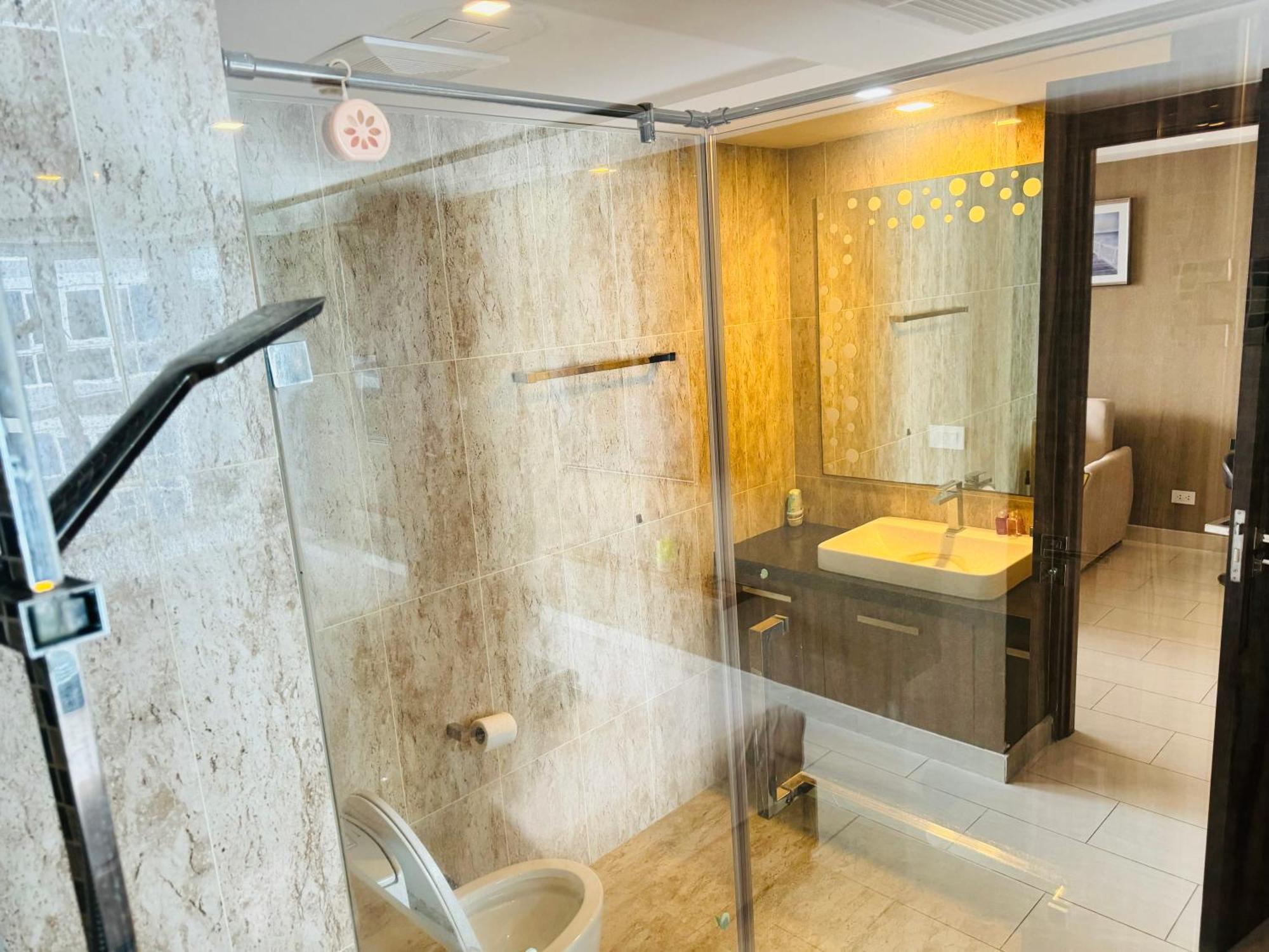 Patt Aya Grand Avenue 51sqm Family Room-pool View * Pattaya