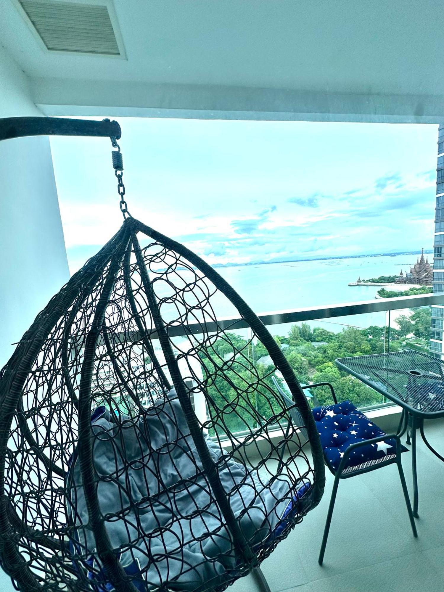 Apartment The Palm Wongamat 21 Pattaya