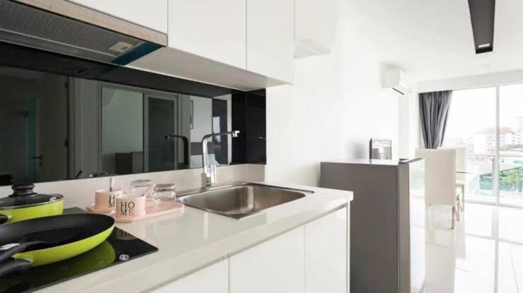 Apartment Center Luxury & Spa Pattaya