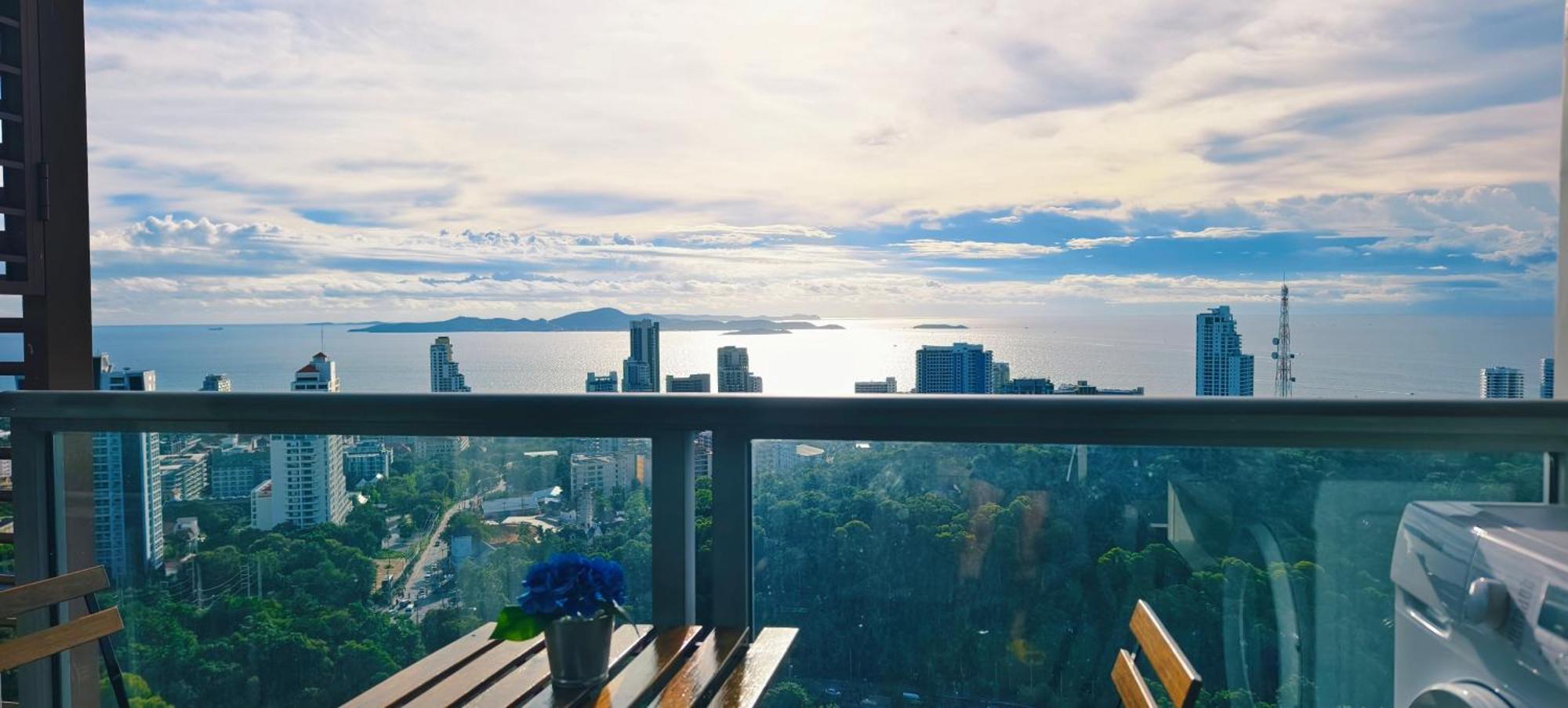 South Delux View Near Walking Street *