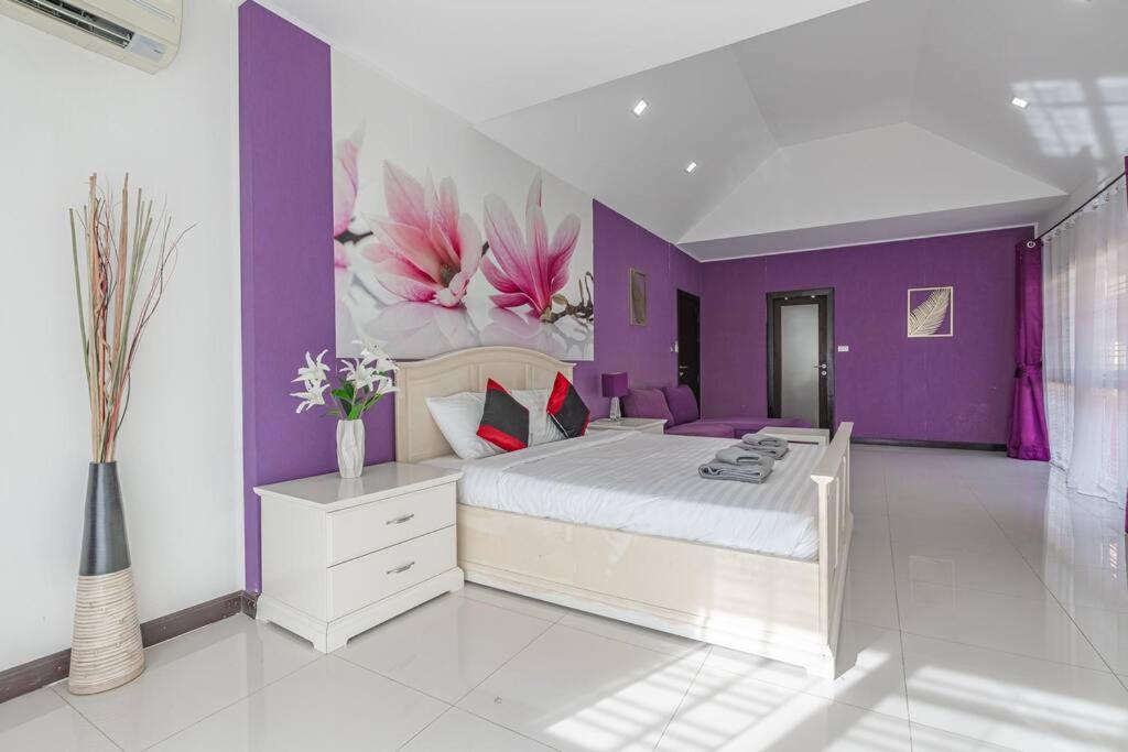 Jasmine Garden & Poll Pattya Villa Pattaya