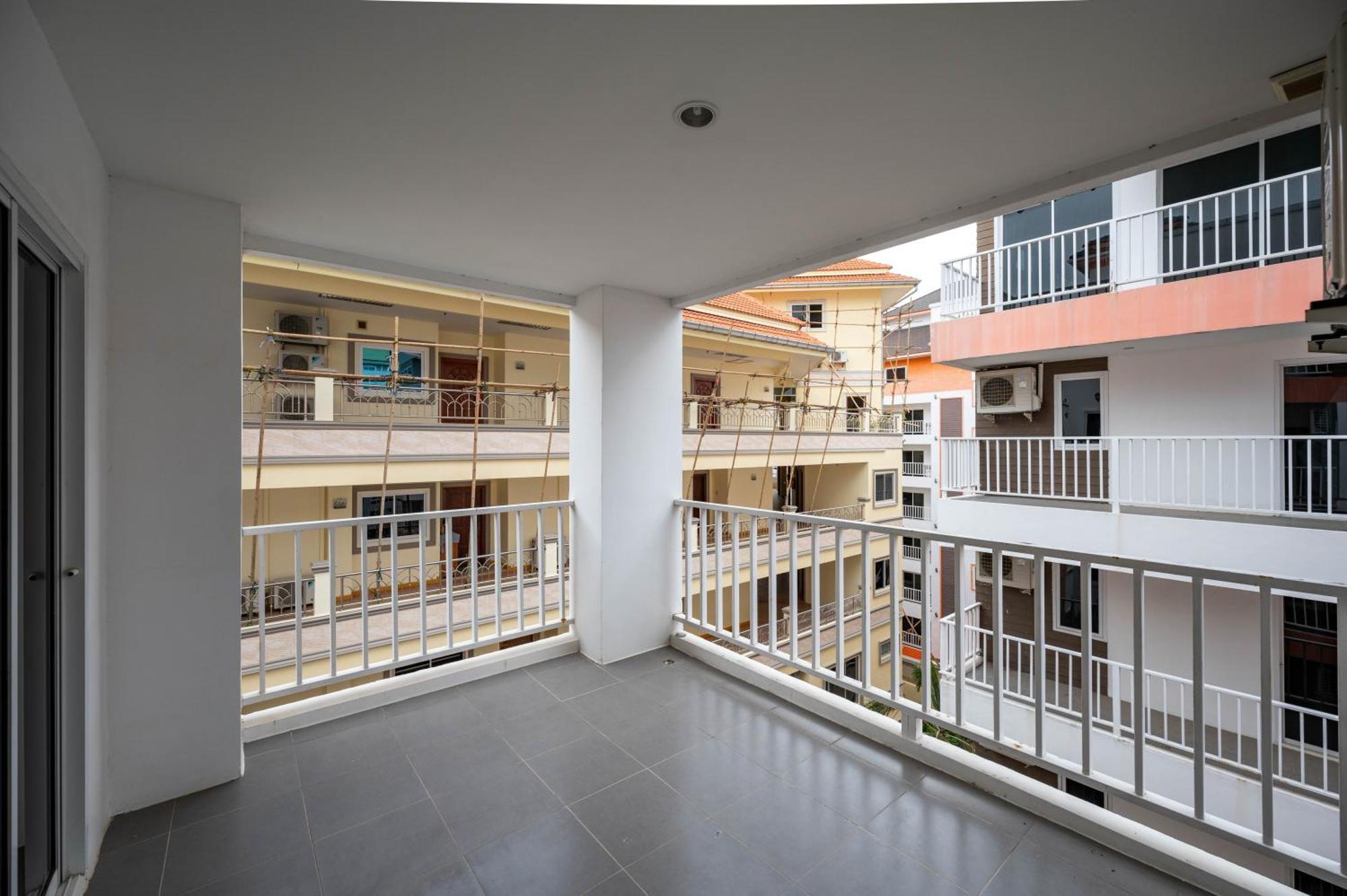 New Nordic 3 By Apartwell Pattaya
