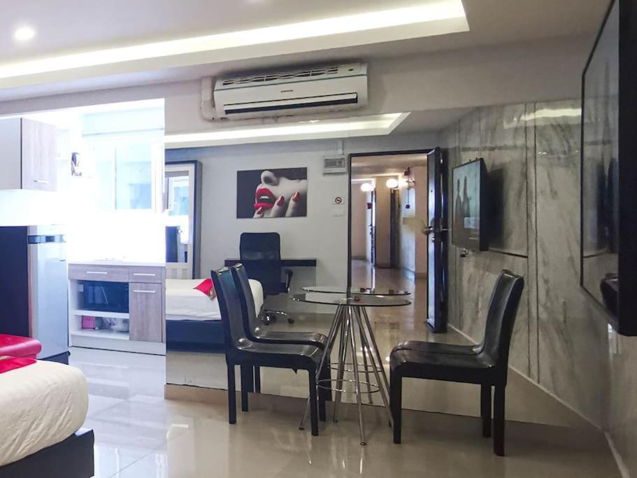 Luxury 4b Apartment Pattaya