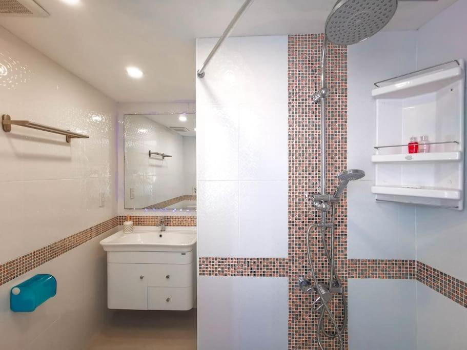 Luxury 4b Apartment Pattaya