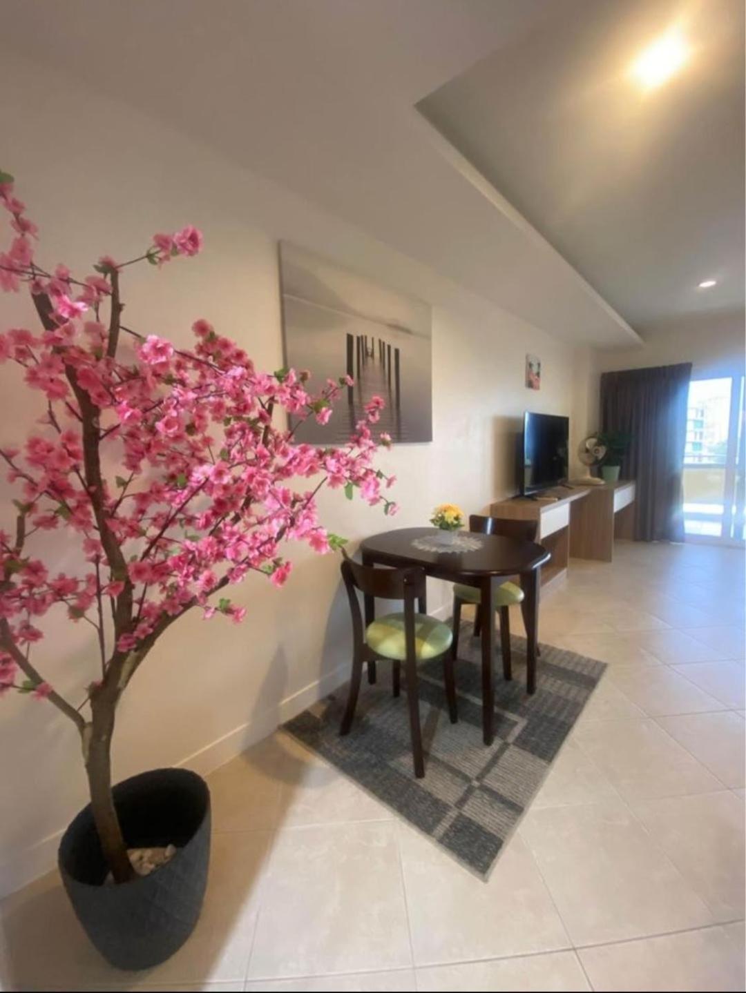 Apartment Strandnahes Apartment, 56 Qm & Kingsize Bett 2x2m, Ab 30 Tage Buchbar, Sonderpreise Fur Langzeitmieter Pattaya