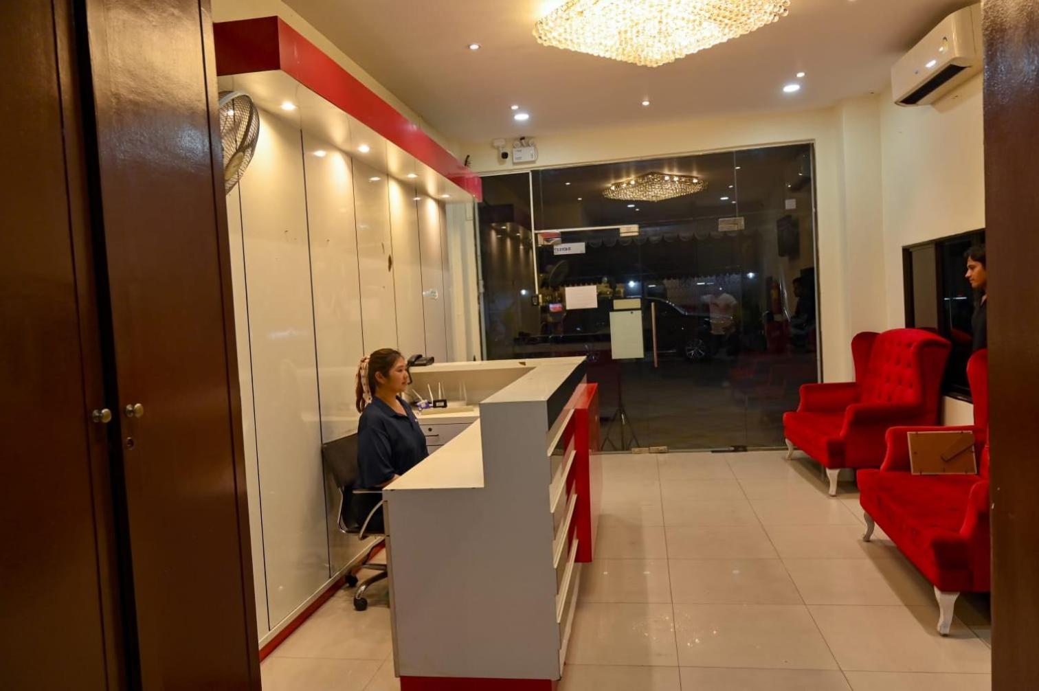 Le Manate Hotel 3*